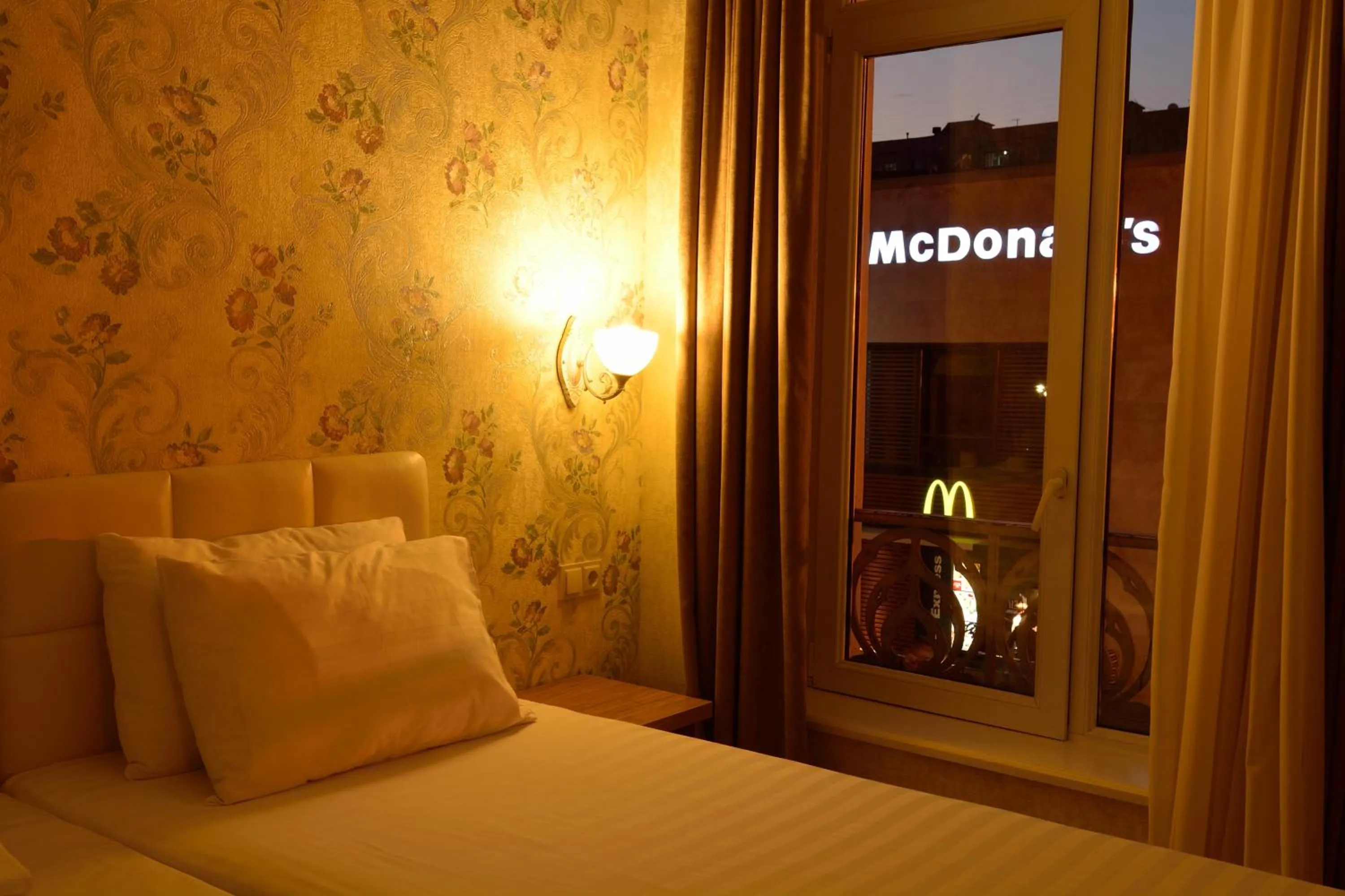 View (from property/room), Bed in Dat Exx Apartments on Marjanishvili