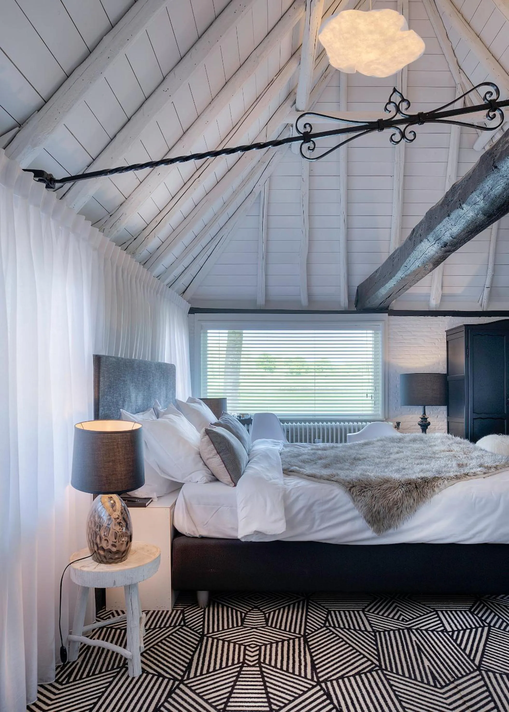 Bed in B&B Kasteel Maurick