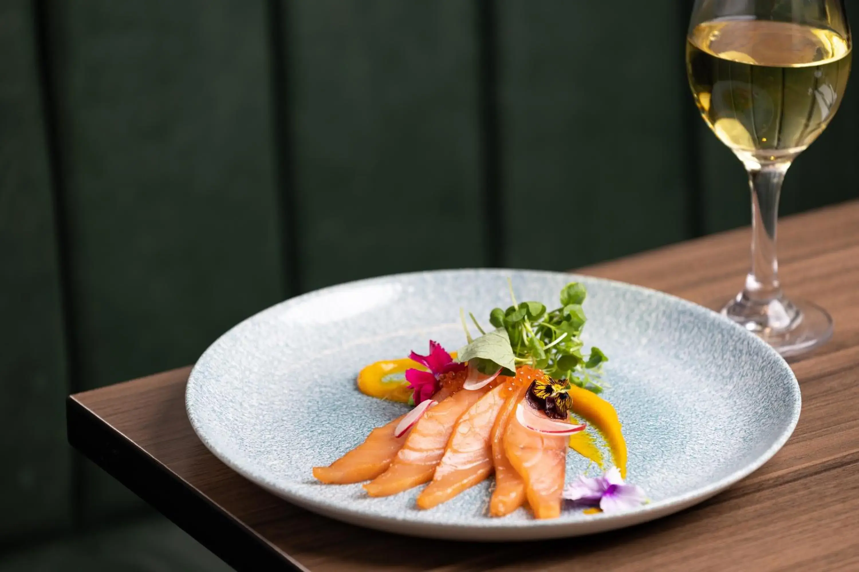 Food and drinks in Holiday Inn London Gatwick - Worth by IHG Food and drinks in Holiday Inn London Gatwick - Worth by IHG