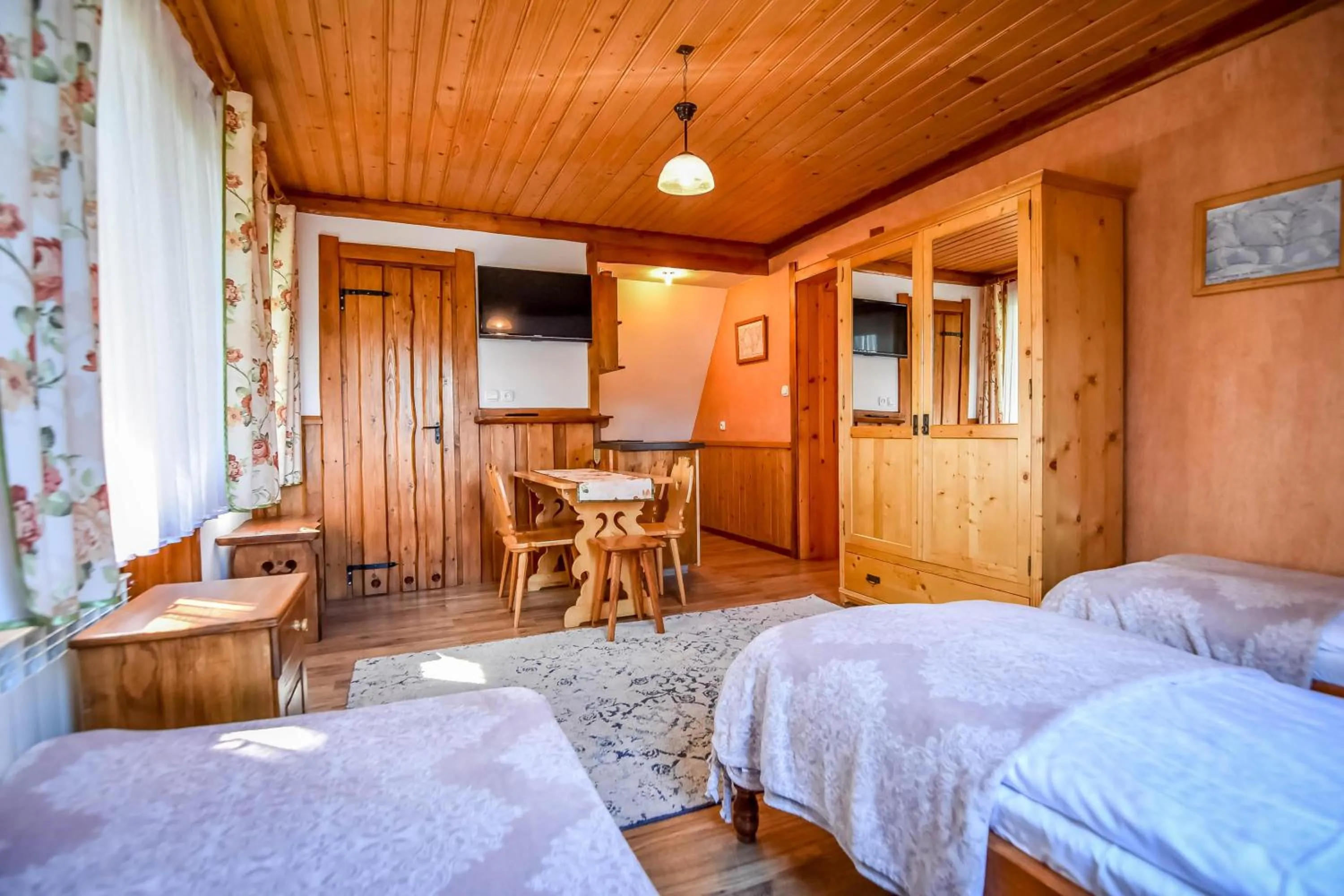 Living room, Bed in U Króla