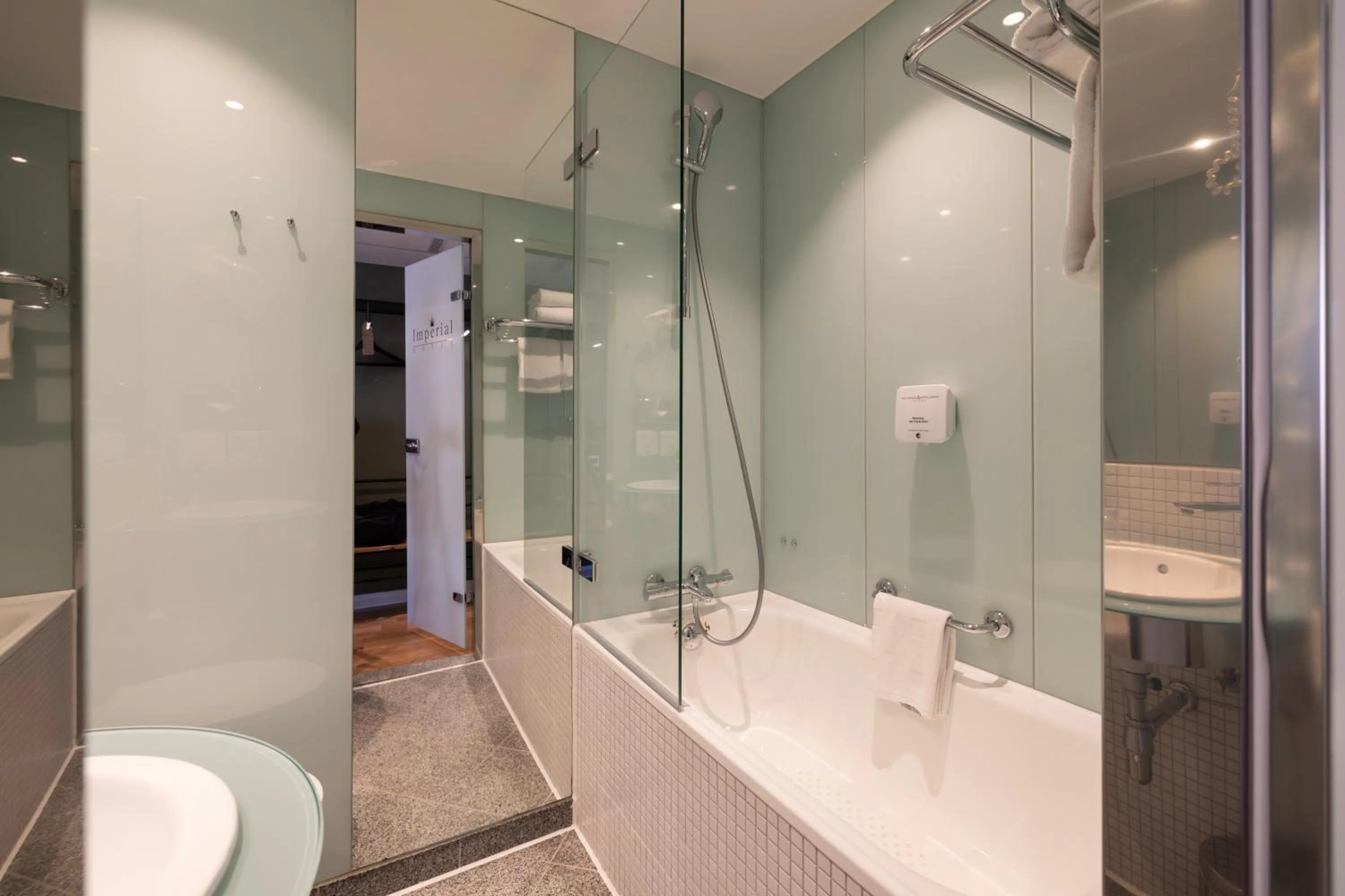 Bathroom in Imperial Hotel