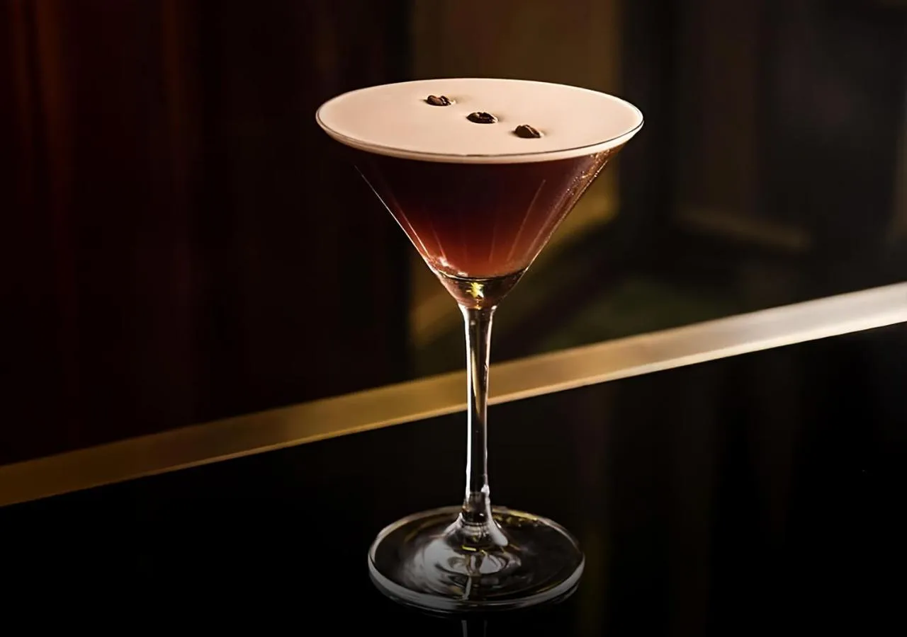 Drinks in Great National South Court Hotel