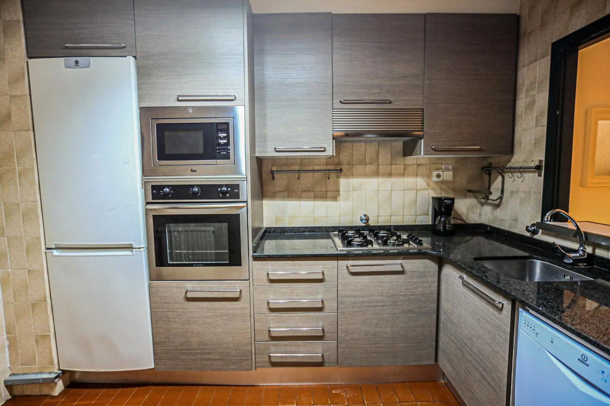 LITORAL COSTA DORADA - MARGON Only families
