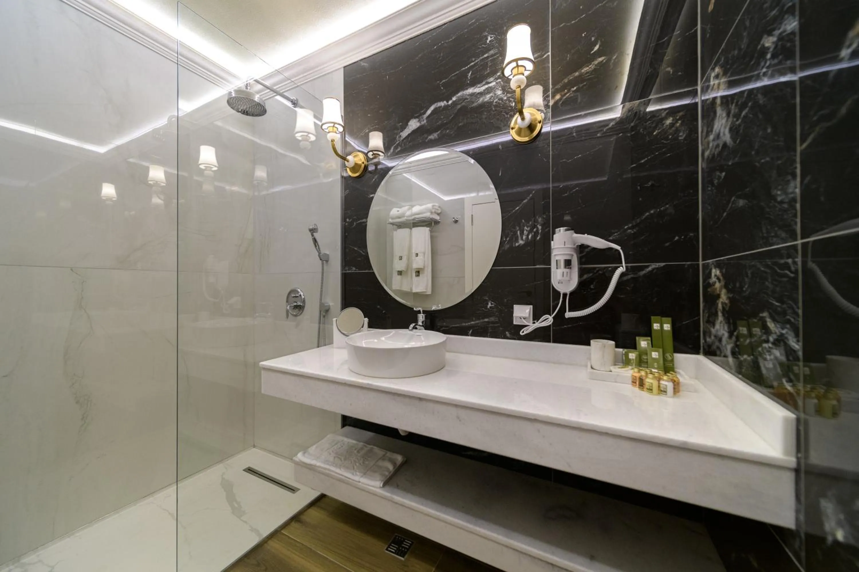 ECO Therma Village - Mineral Pool & SPA & All Inclusive