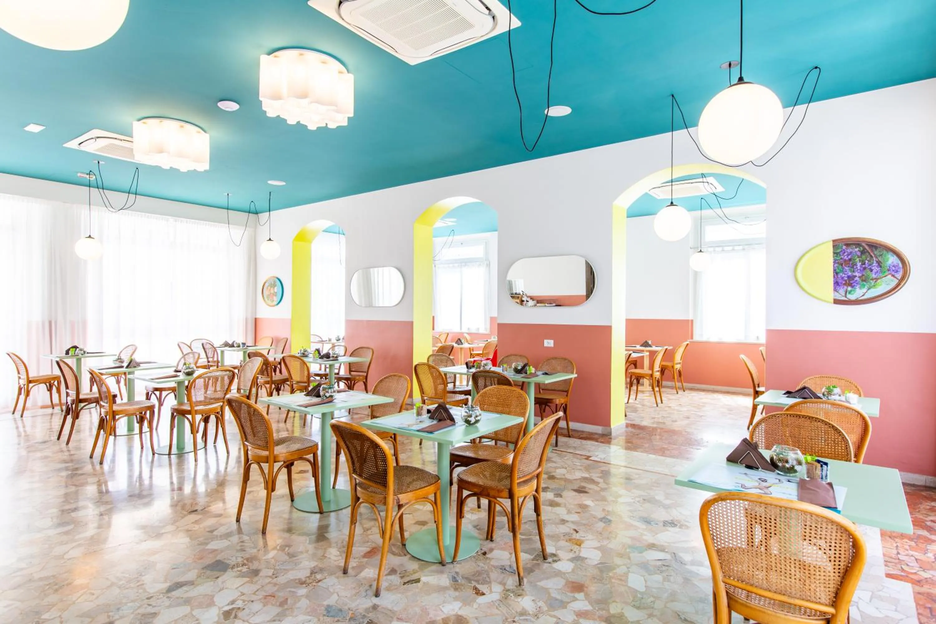 Restaurant/places to eat in Hotel Belvedere Rimini