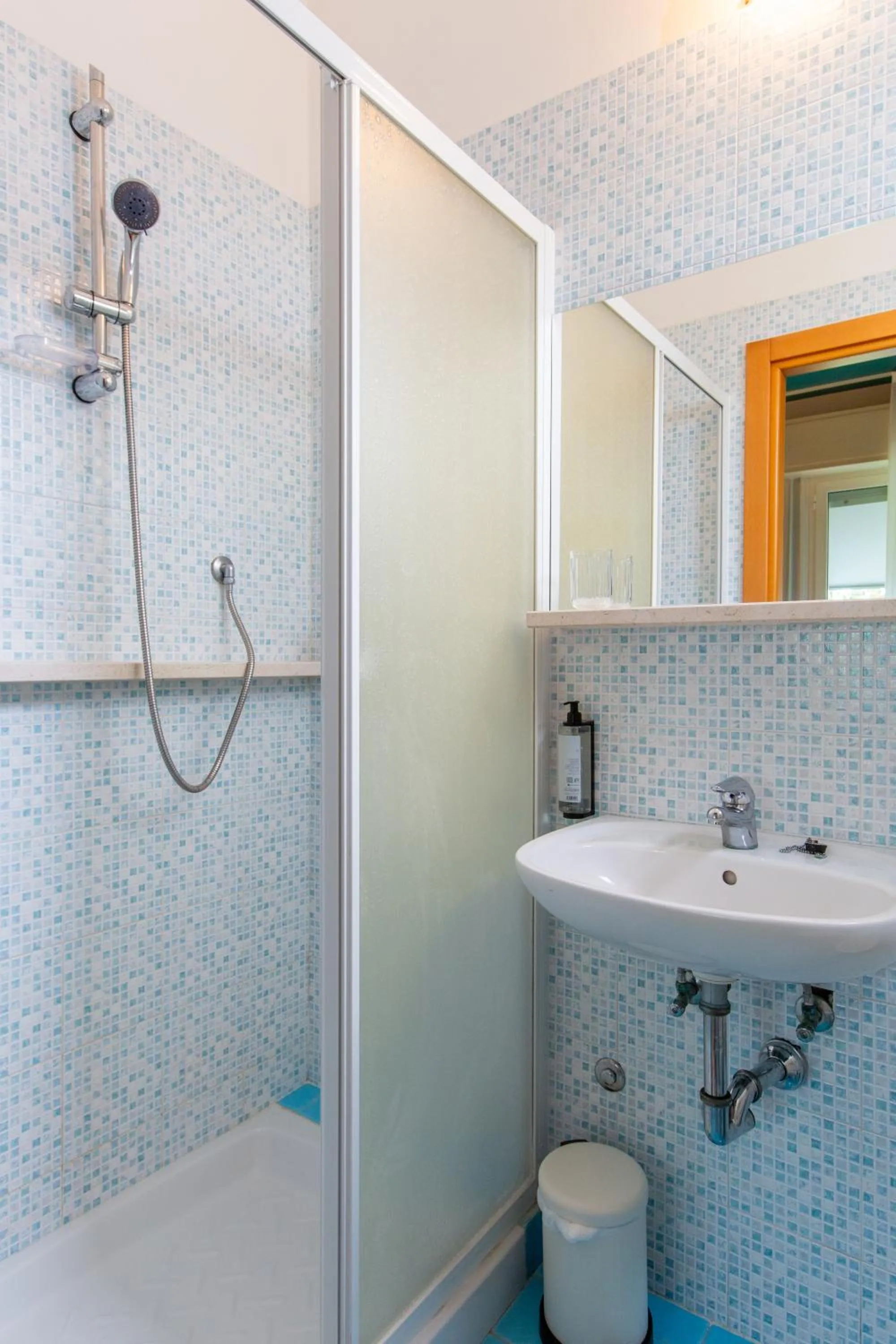 Shower in Hotel Belvedere Rimini