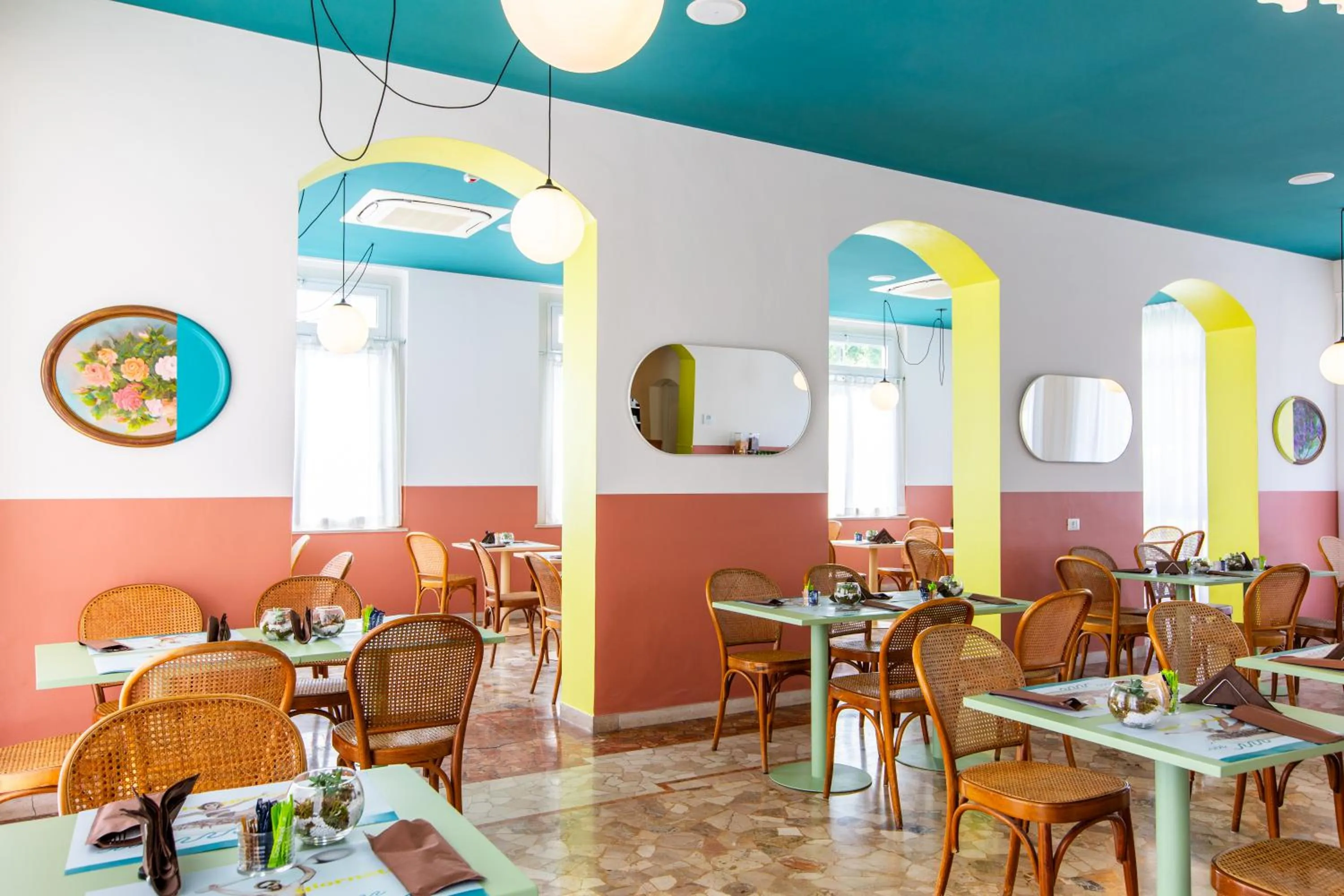 Restaurant/places to eat in Hotel Belvedere Rimini