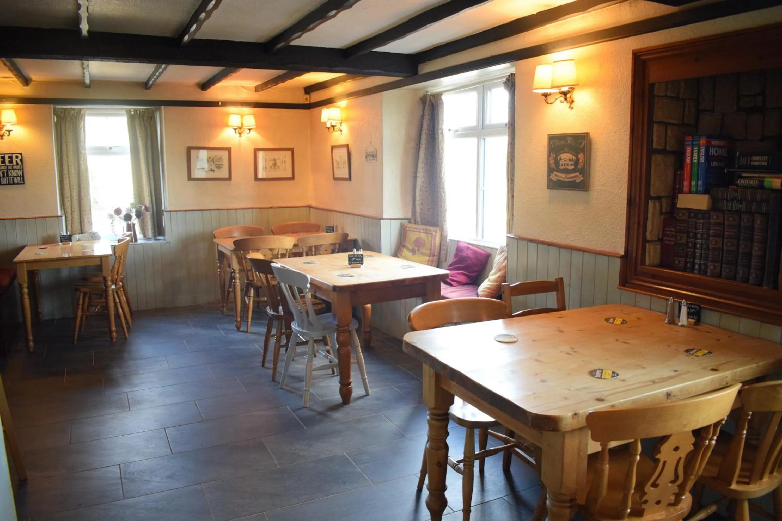 Lounge or bar in Anchor Inn