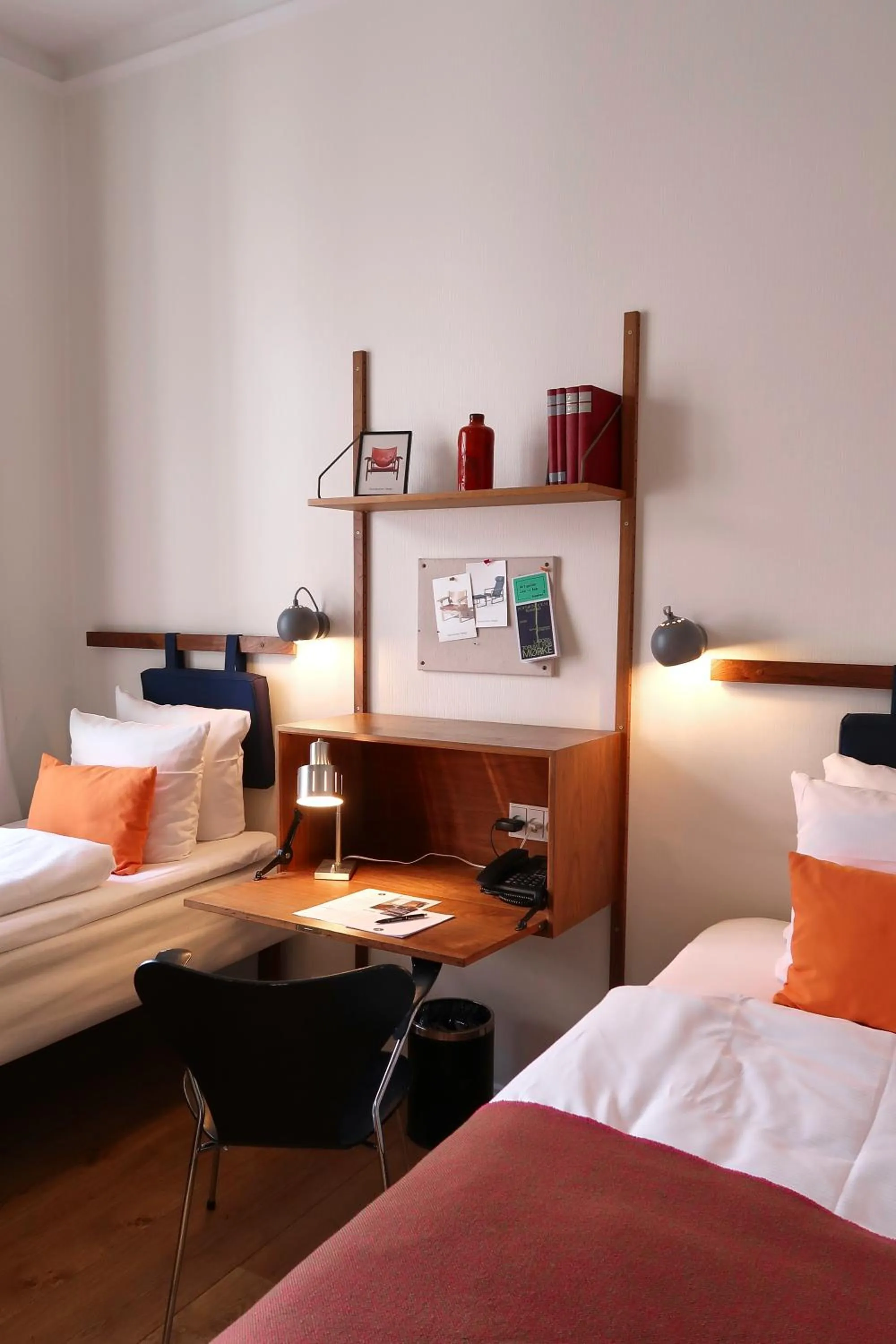 Bed in Hotel Alexandra