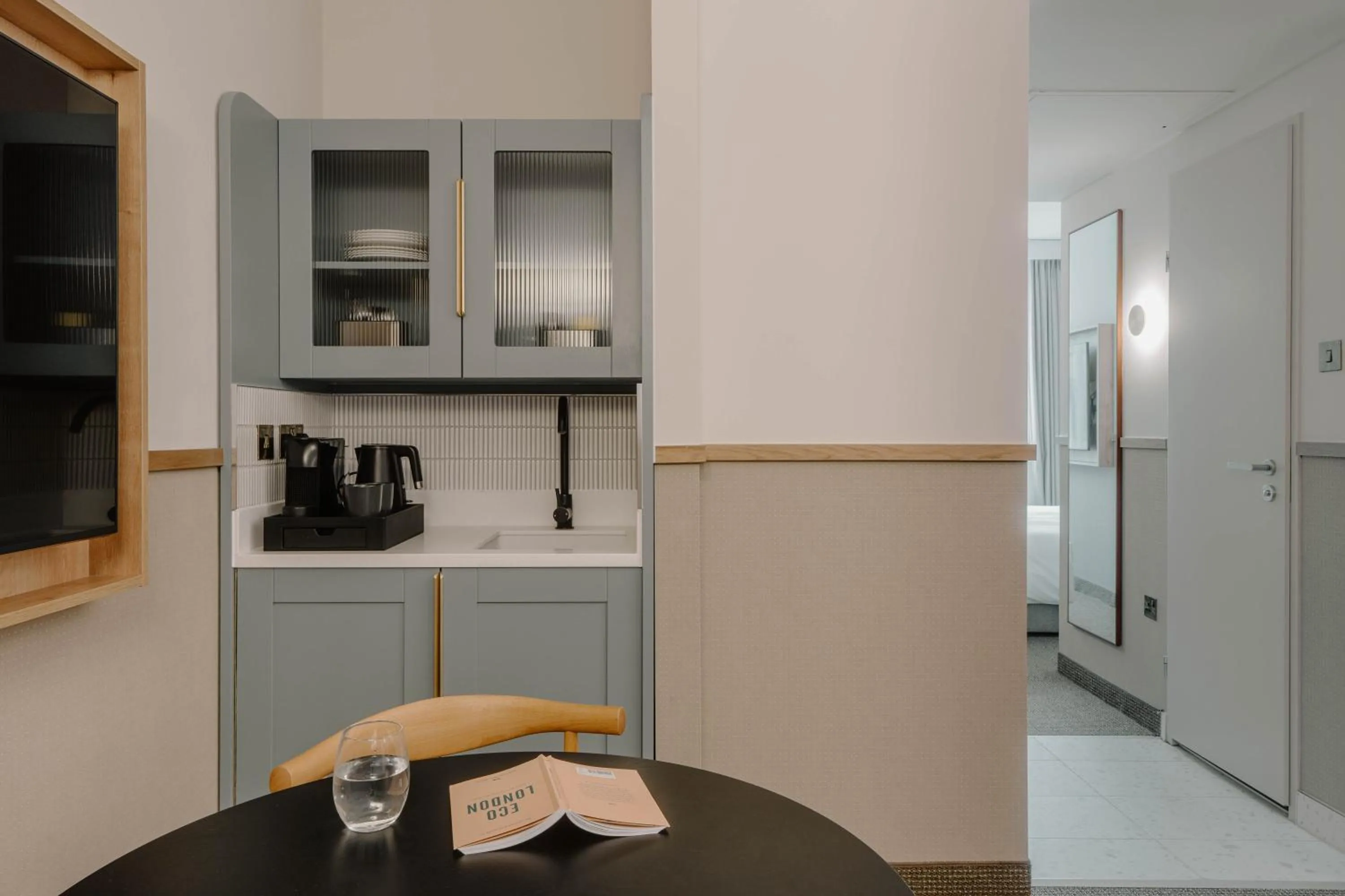 Coffee/tea facilities in Club Quarters Hotel St Paul's, London