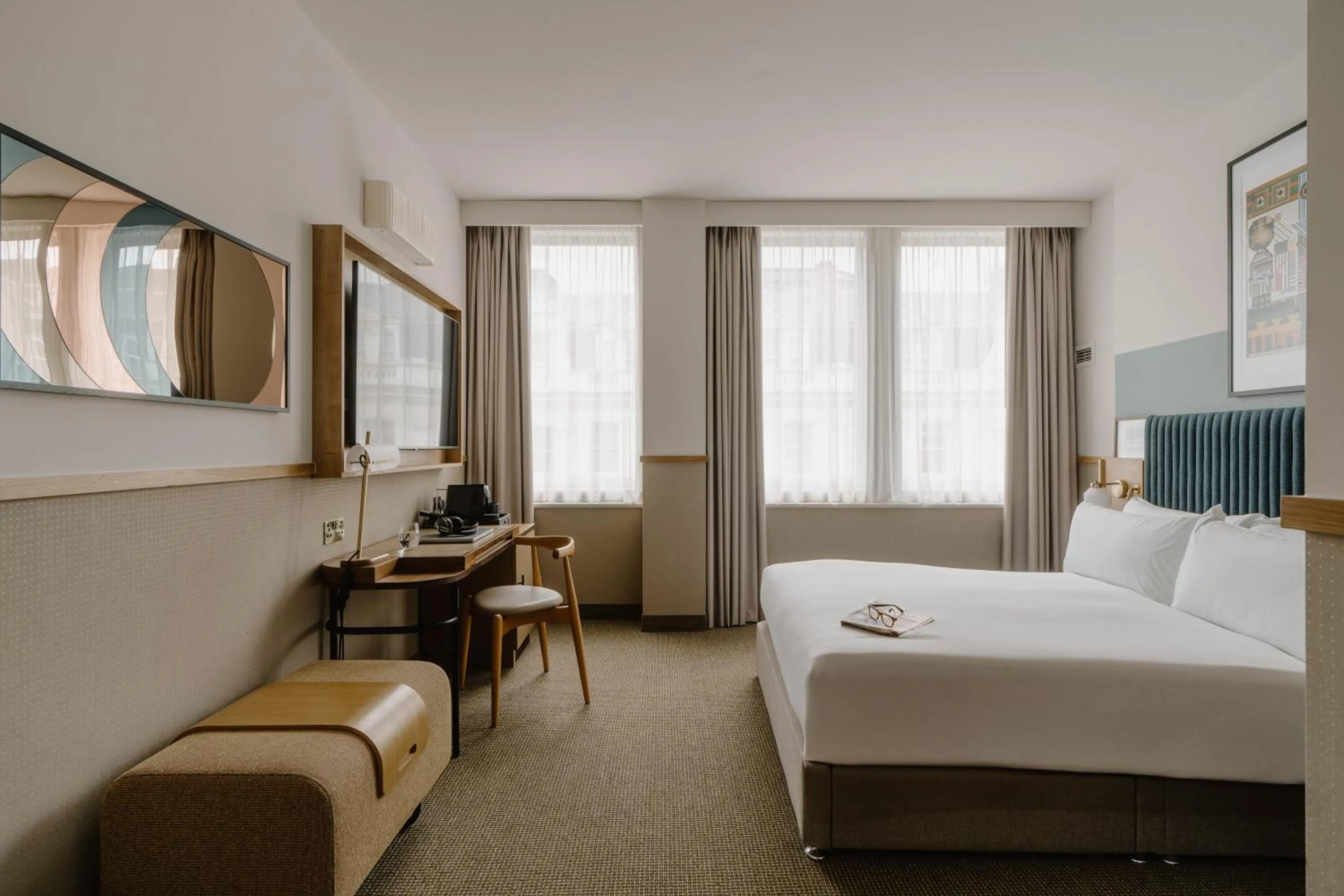 Bed in Club Quarters Hotel St Paul's, London