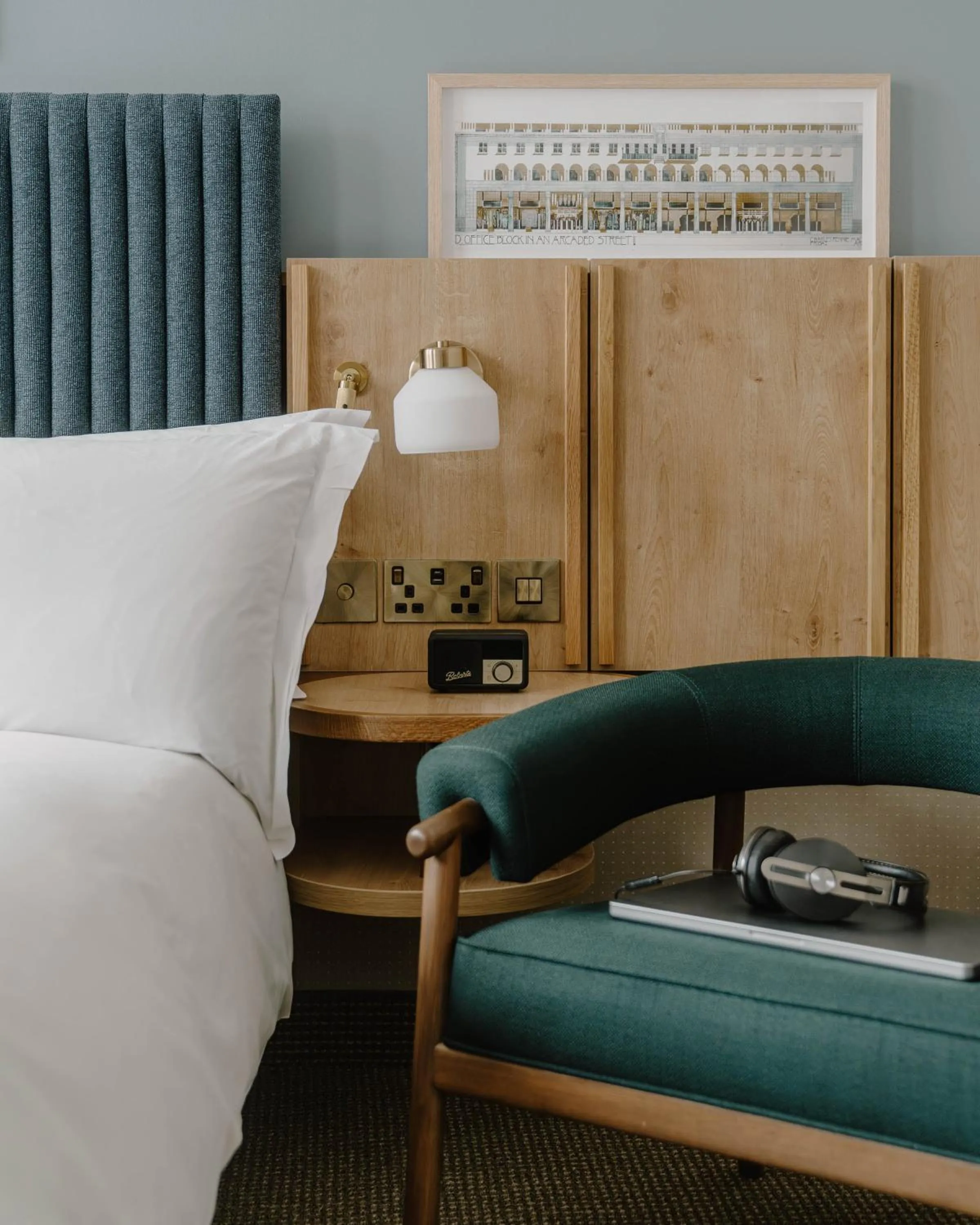 Photo of the whole room, Bed in Club Quarters Hotel St Paul's, London