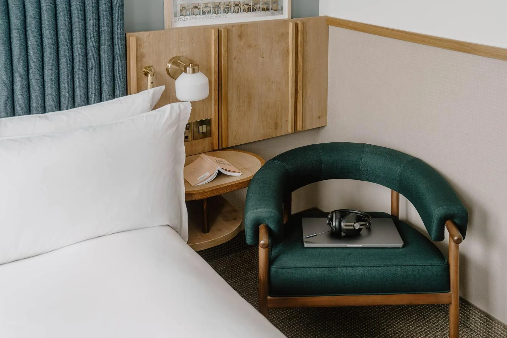 Bedroom, Bed in Club Quarters Hotel St Paul's, London