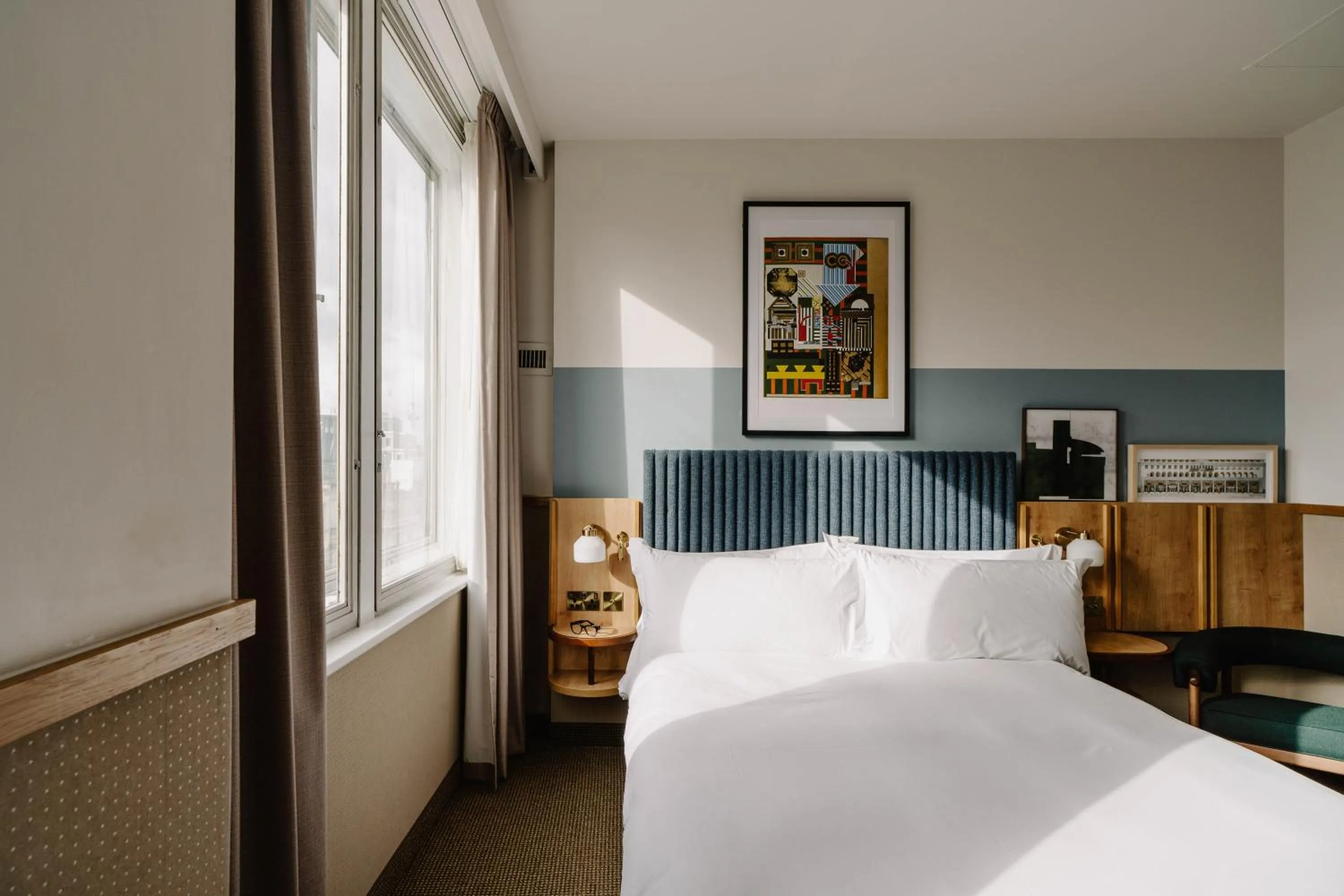 Bed in Club Quarters Hotel St Paul's, London