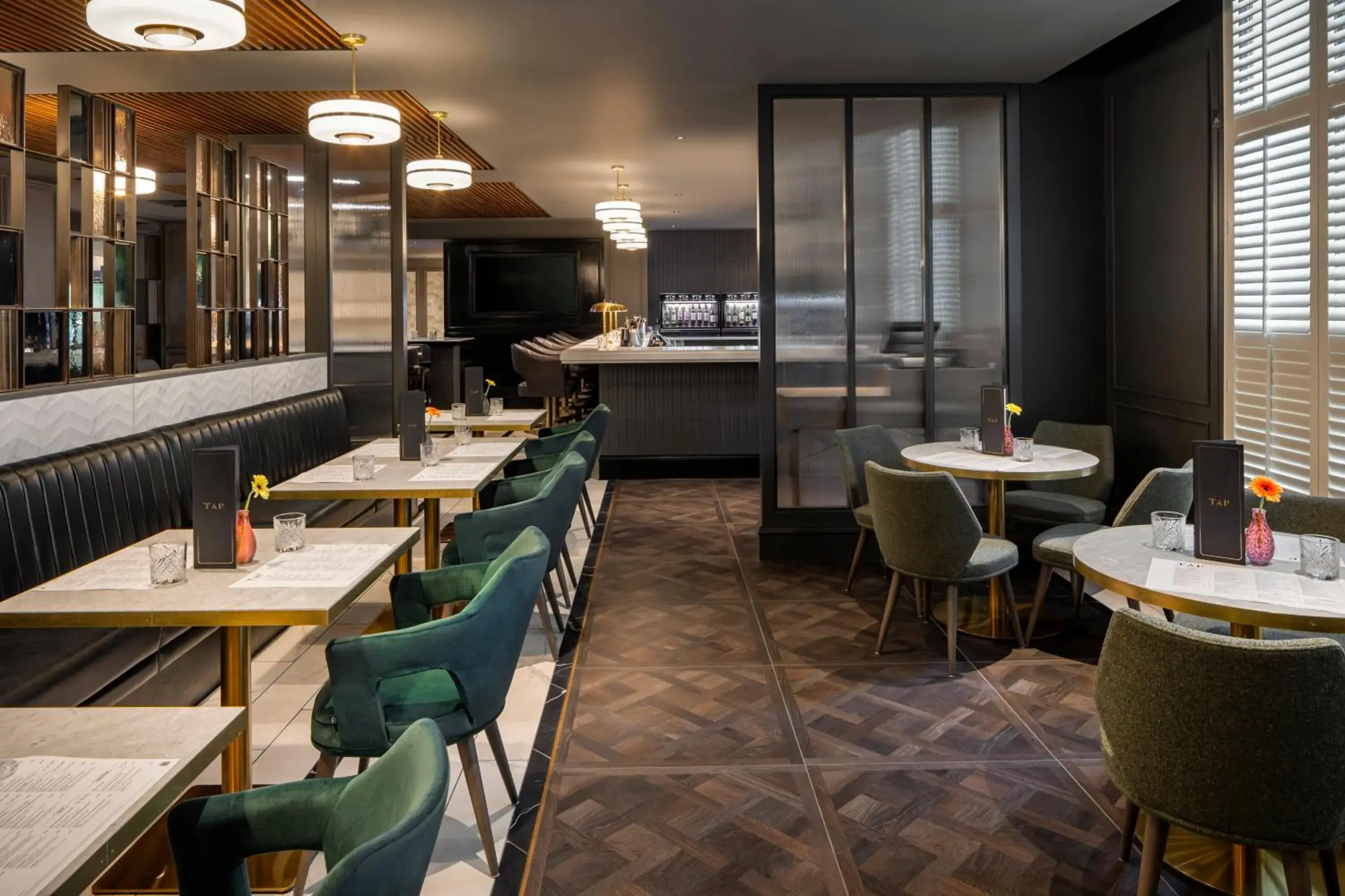 Restaurant/places to eat in Crowne Plaza Leeds by IHG Restaurant/places to eat in Crowne Plaza Leeds by IHG