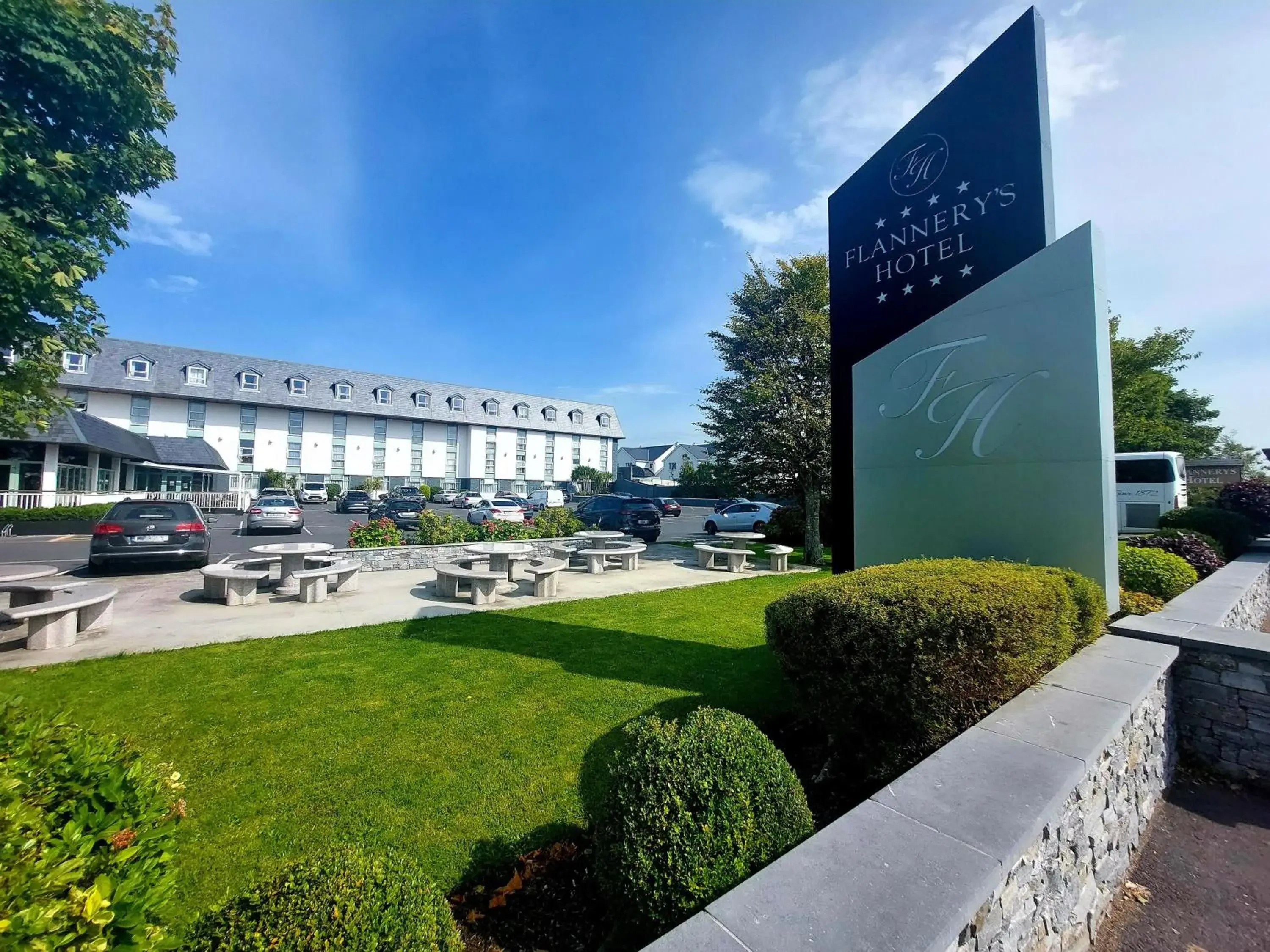 Property building in Flannery's Hotel Property building in Flannery's Hotel