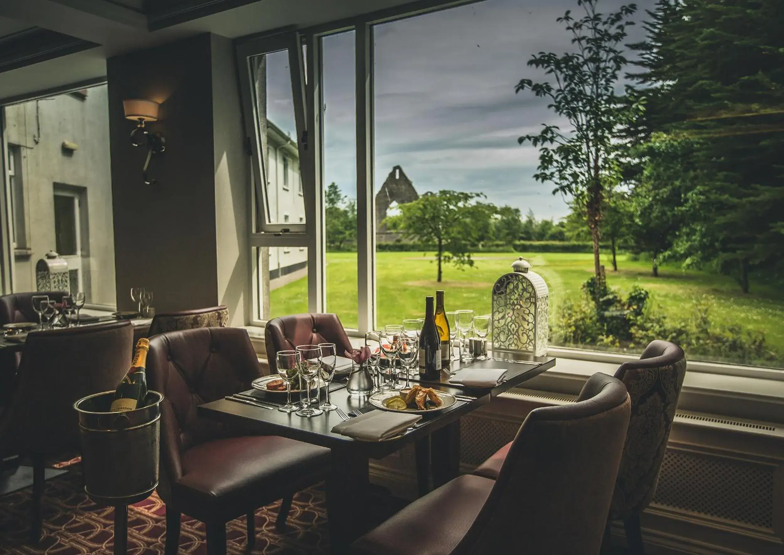 Restaurant/places to eat in Abbey Hotel Roscommon Restaurant/places to eat in Abbey Hotel Roscommon