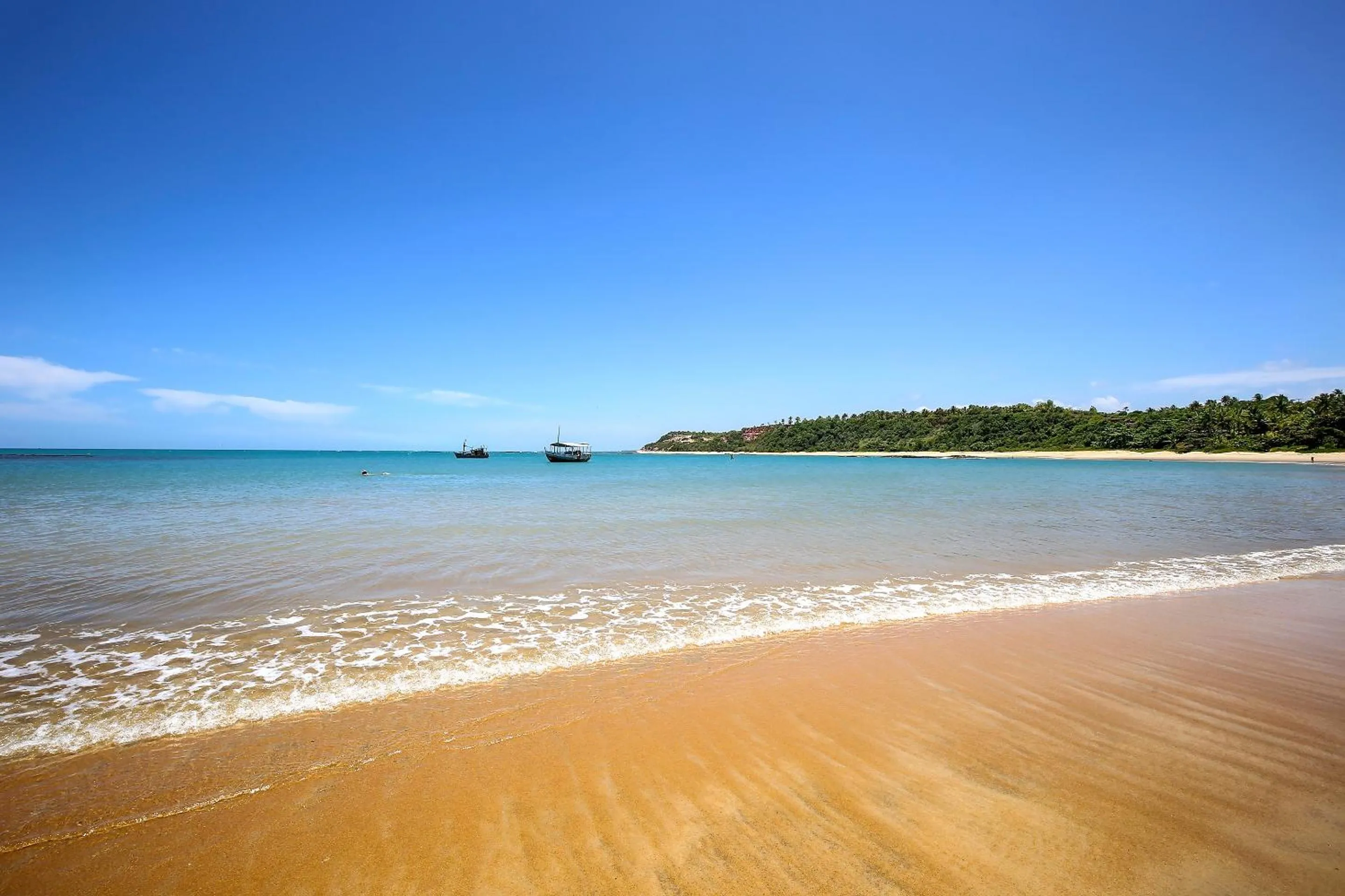 Beach in Charmoso bangalô balinês pé na areia Outeiro das Brisas