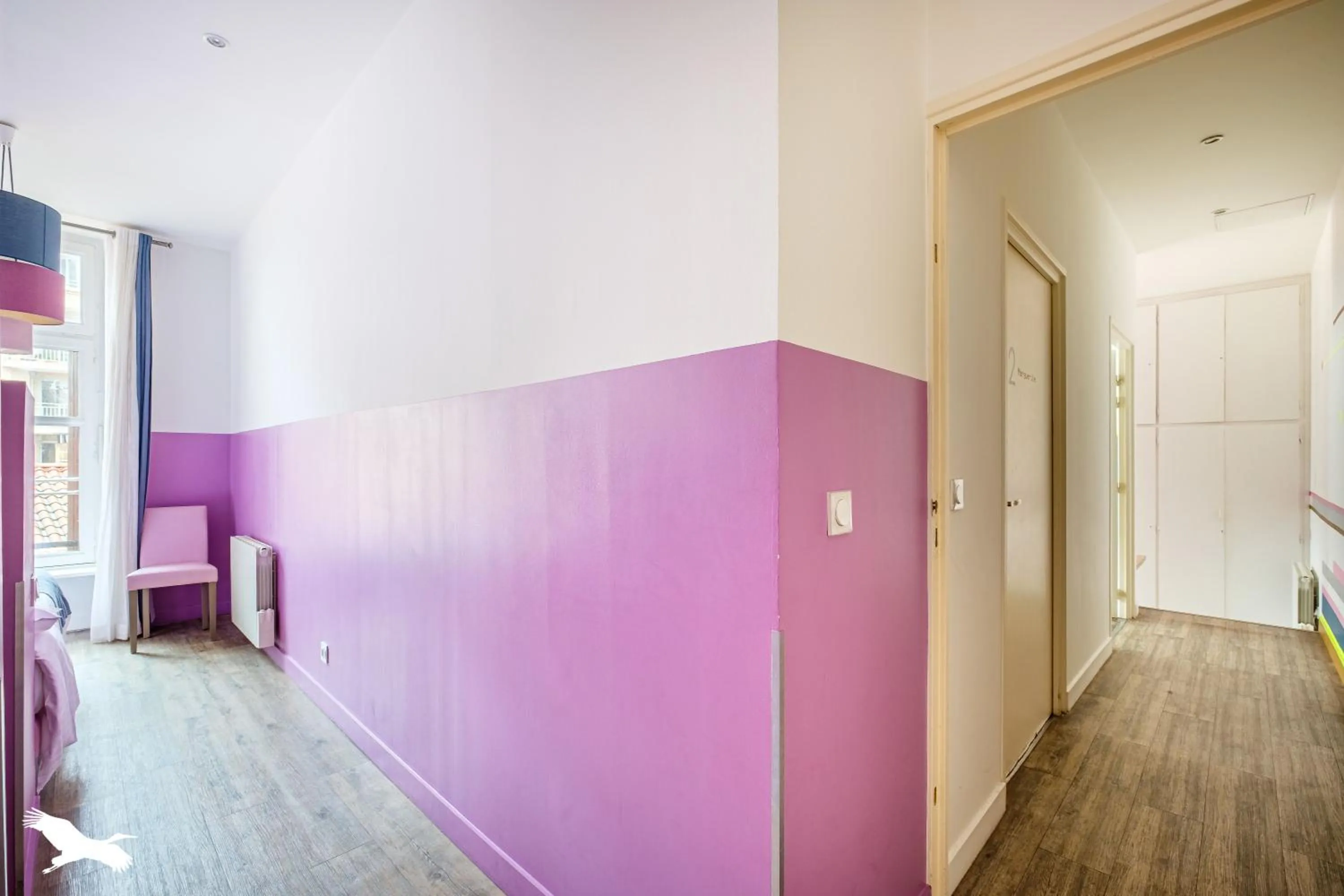 View (from property/room), Bed in Hôtel de la Croix-Rousse