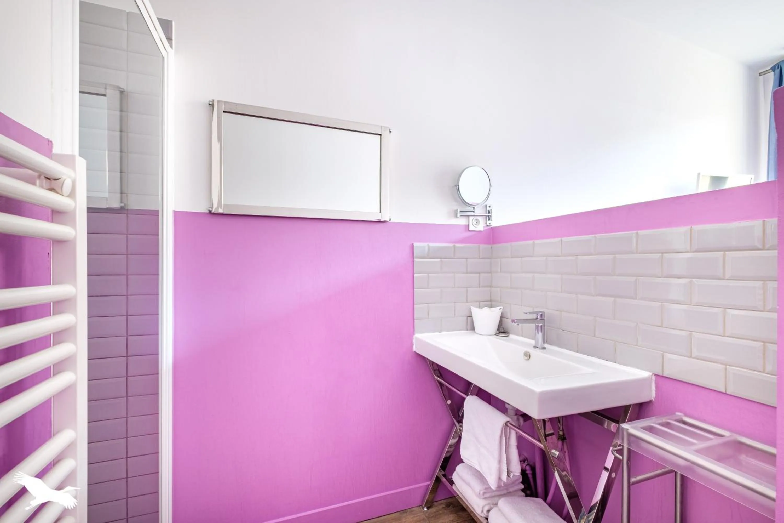 Bathroom in Hôtel de la Croix-Rousse