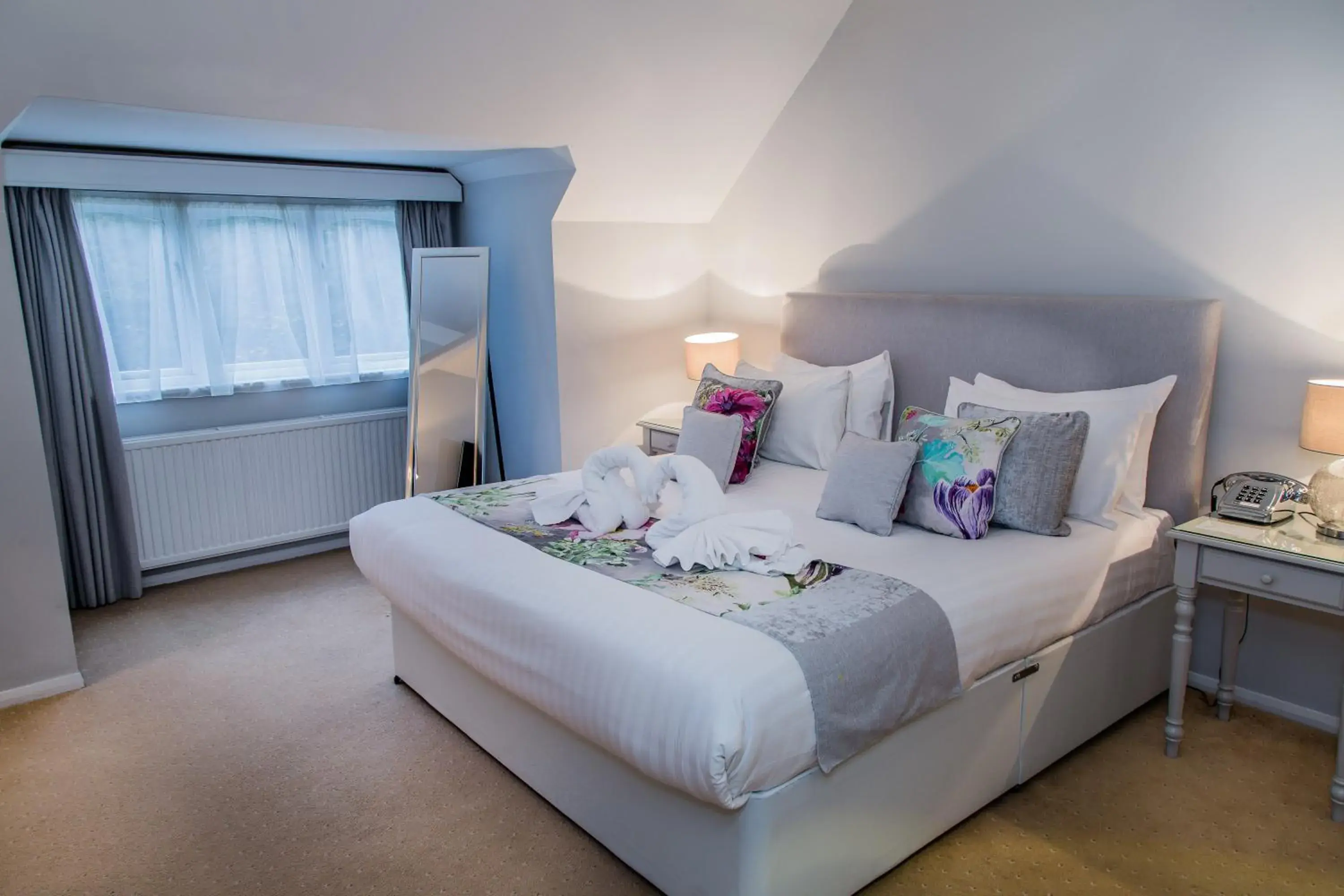 Bedroom, Bed in The Casa Hotel and Marco Pierre White Restaurant - Camberley West Bedroom, Bed in The Casa Hotel and Marco Pierre White Restaurant - Camberley West