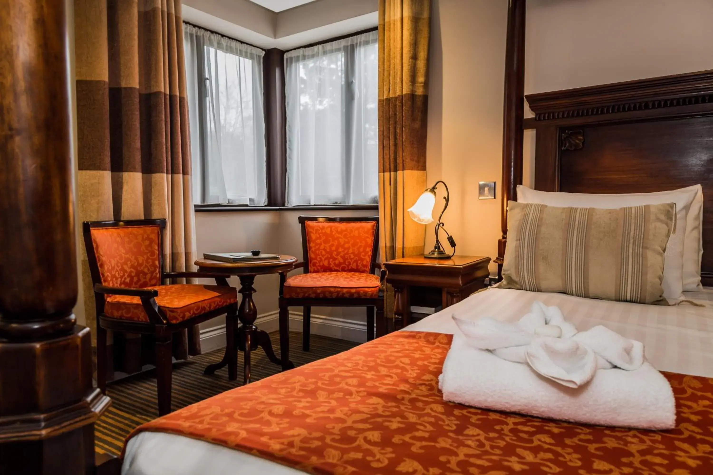 Bed in The Casa Hotel and Marco Pierre White Restaurant - Camberley West Bed in The Casa Hotel and Marco Pierre White Restaurant - Camberley West