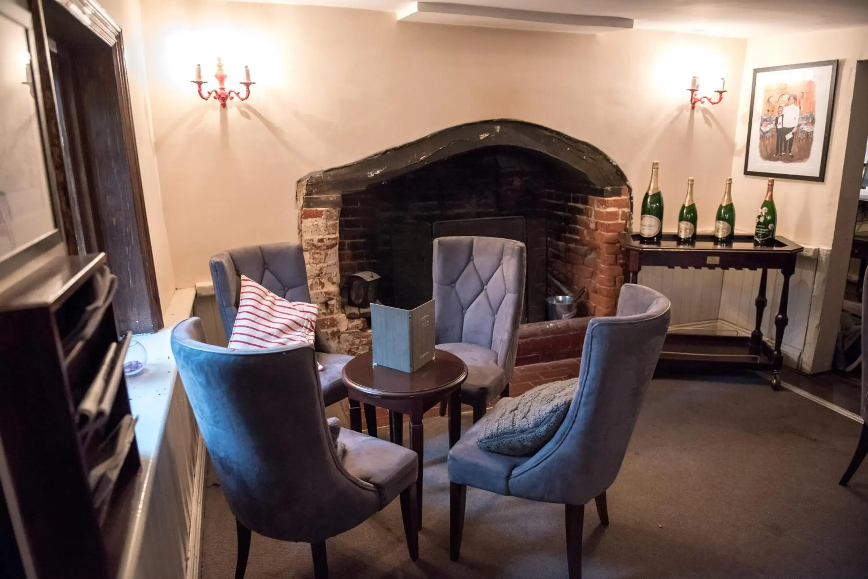 Lounge or bar, Restaurant/Places to Eat in The Casa Hotel and Marco Pierre White Restaurant - Camberley West Lounge or bar, Restaurant/Places to Eat in The Casa Hotel and Marco Pierre White Restaurant - Camberley West