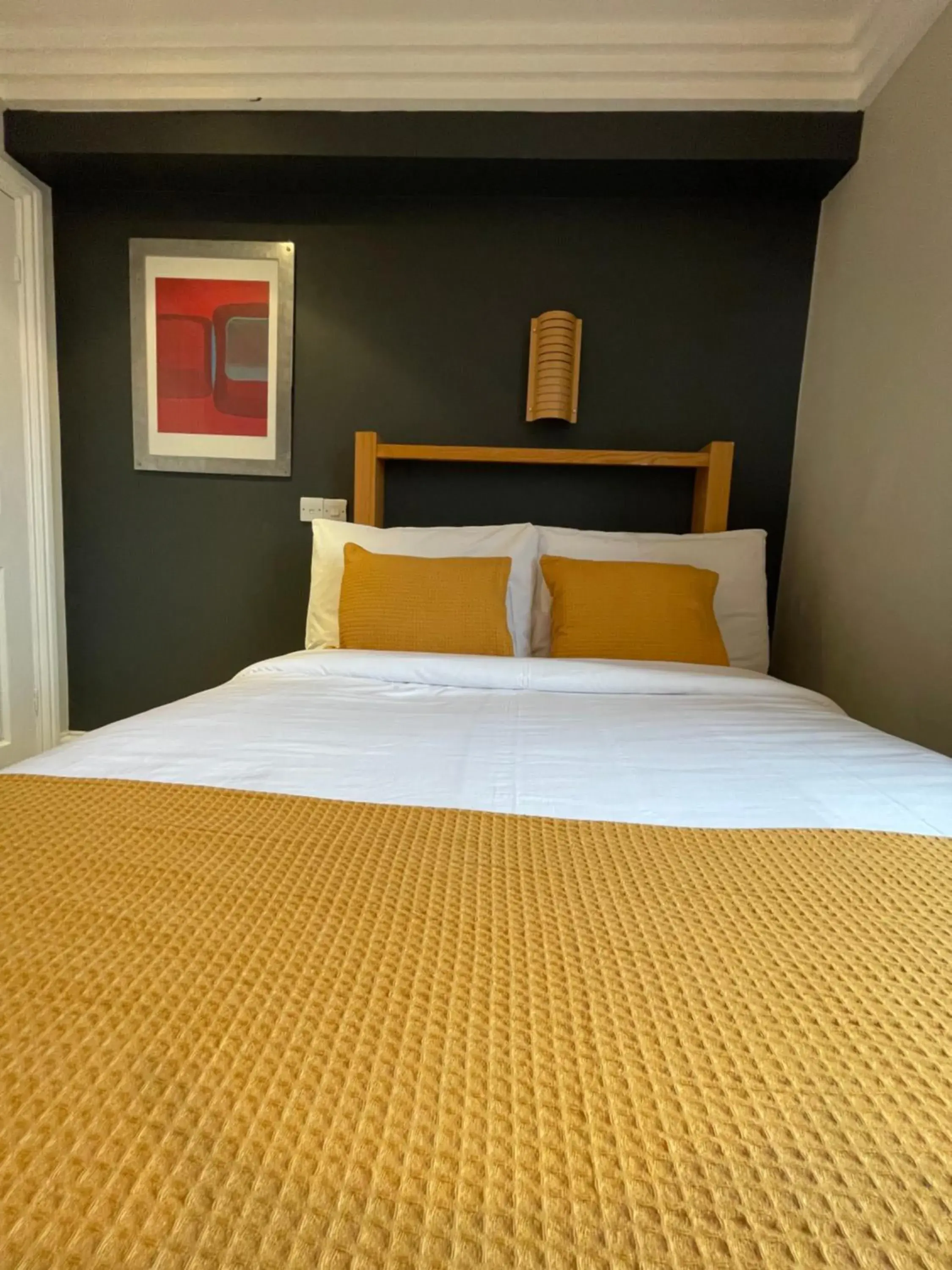 Bed in Shandon Hotel Bed in Shandon Hotel