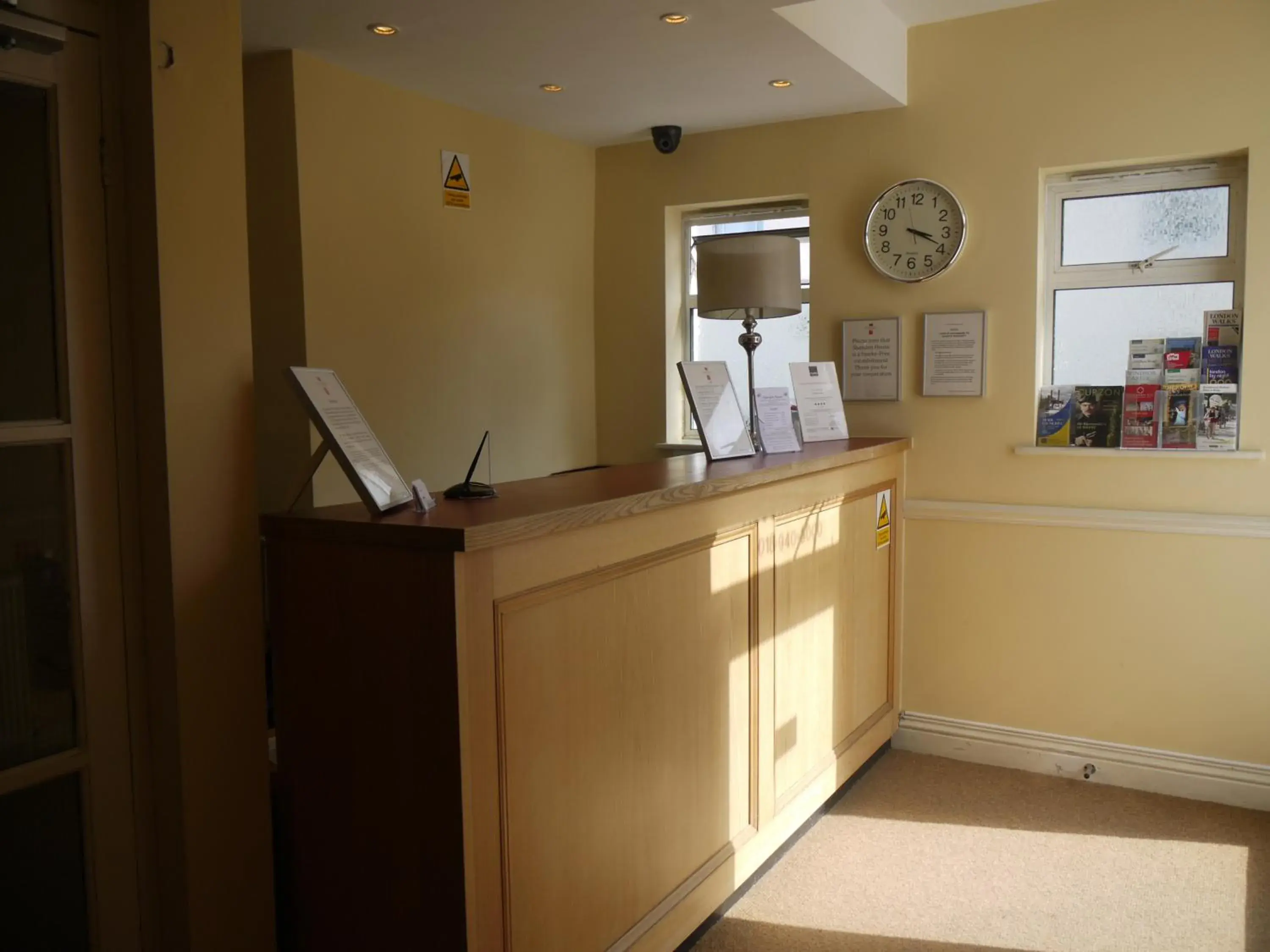 Lobby or reception in Shandon Hotel Lobby or reception in Shandon Hotel