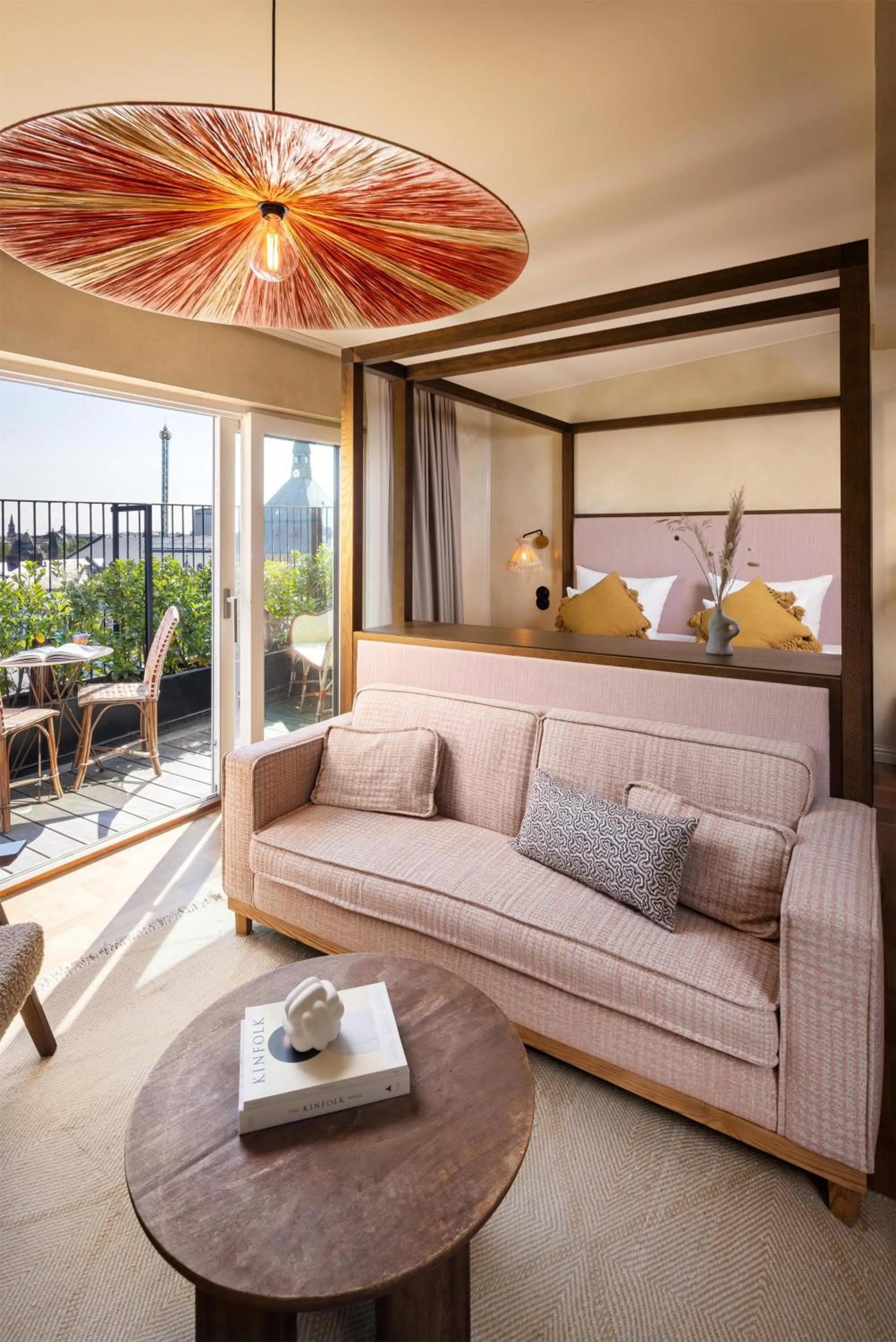 Bedroom in NH Copenhagen Grand Joanne