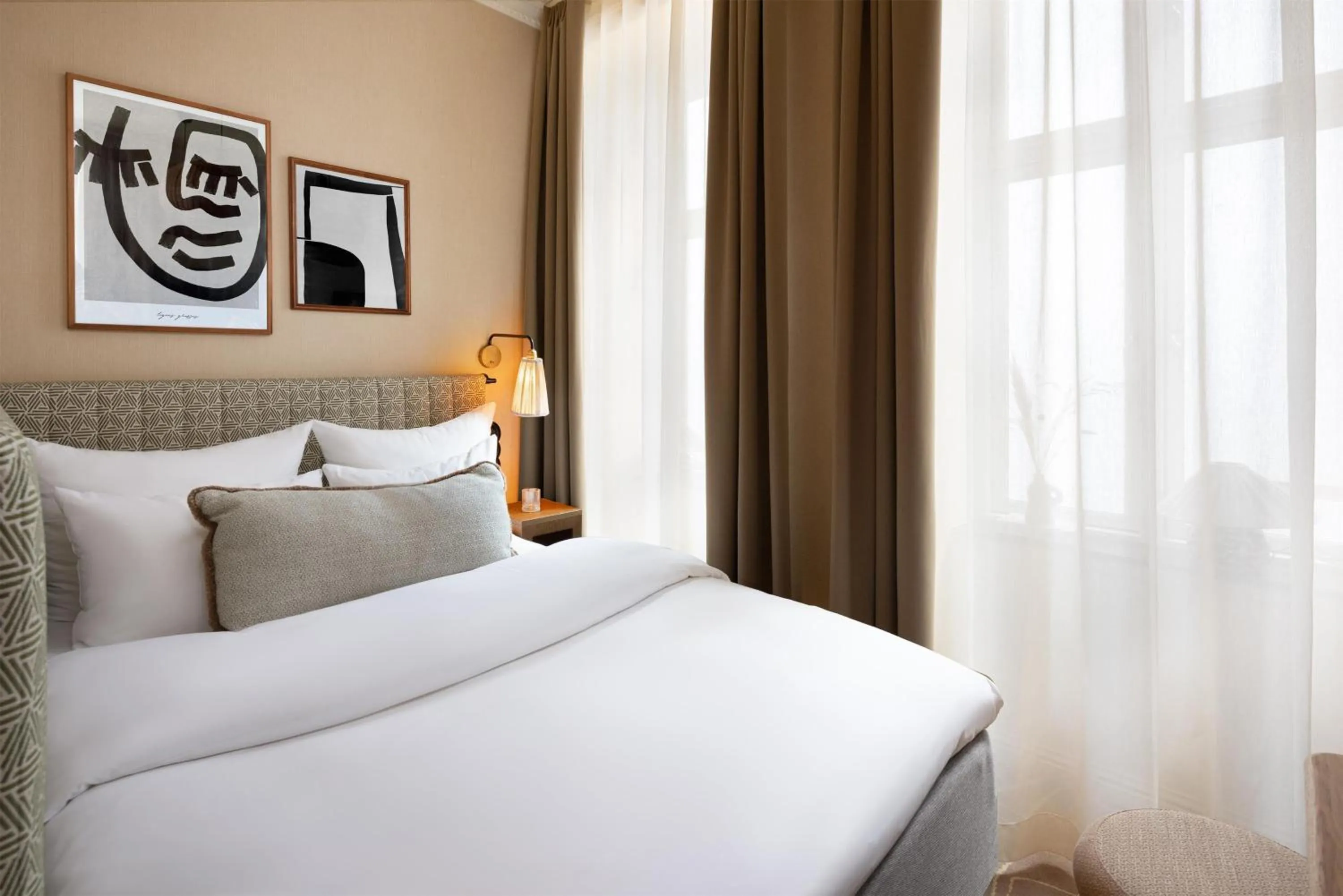 Bedroom, Bed in NH Copenhagen Grand Joanne