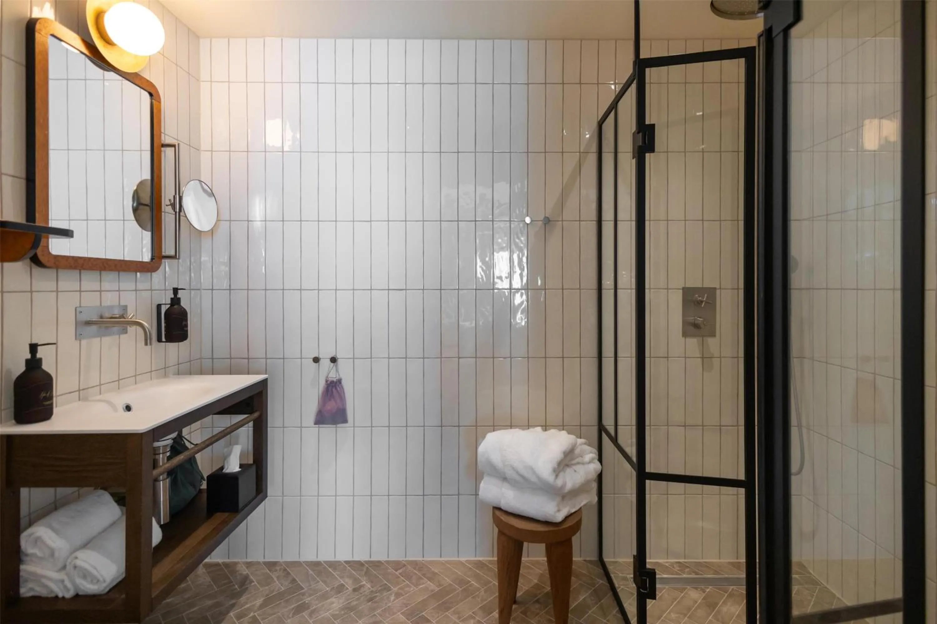 Bathroom in NH Copenhagen Grand Joanne