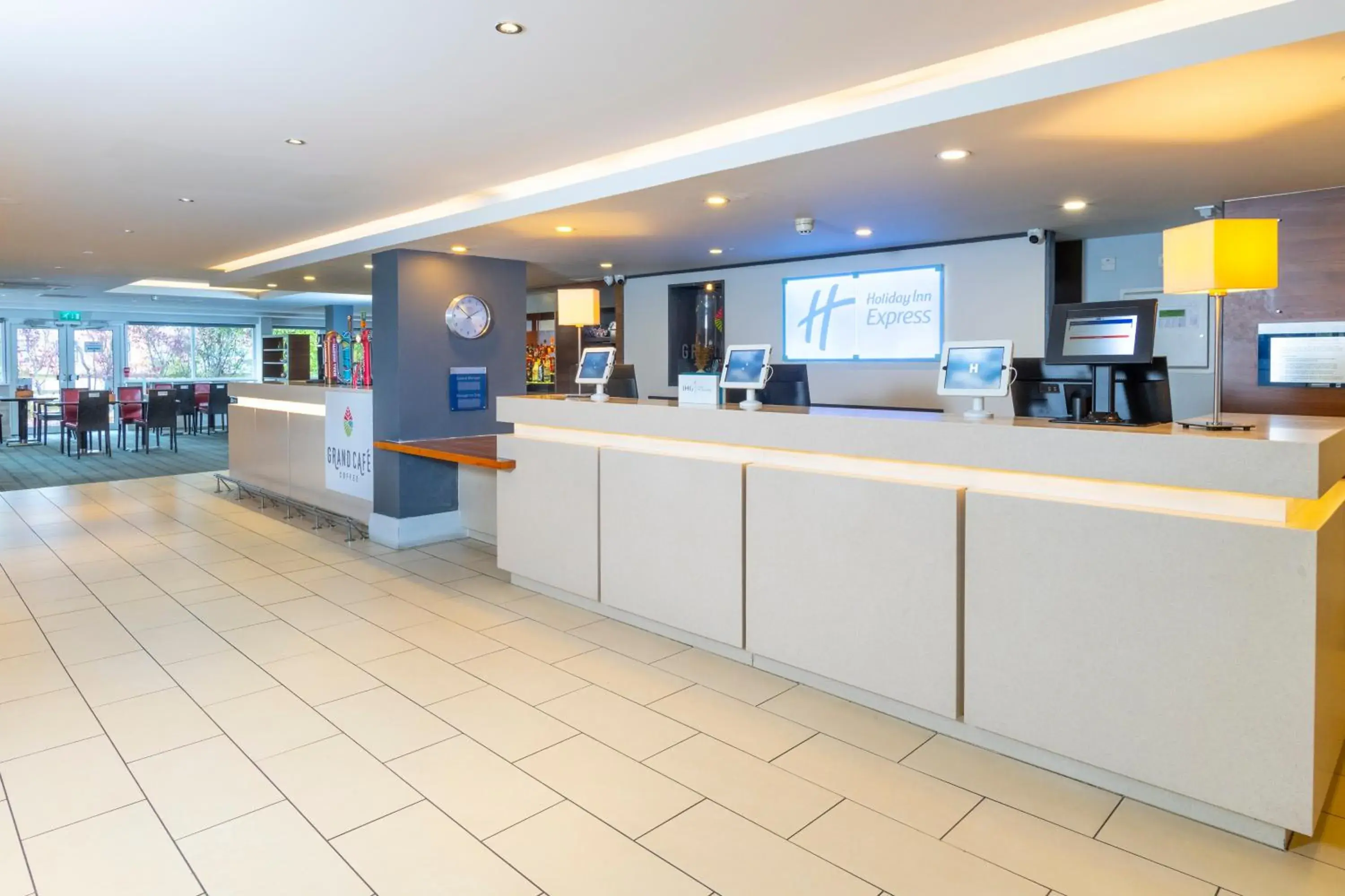 Holiday Inn Express Northampton - South by IHG Holiday Inn Express Northampton - South by IHG