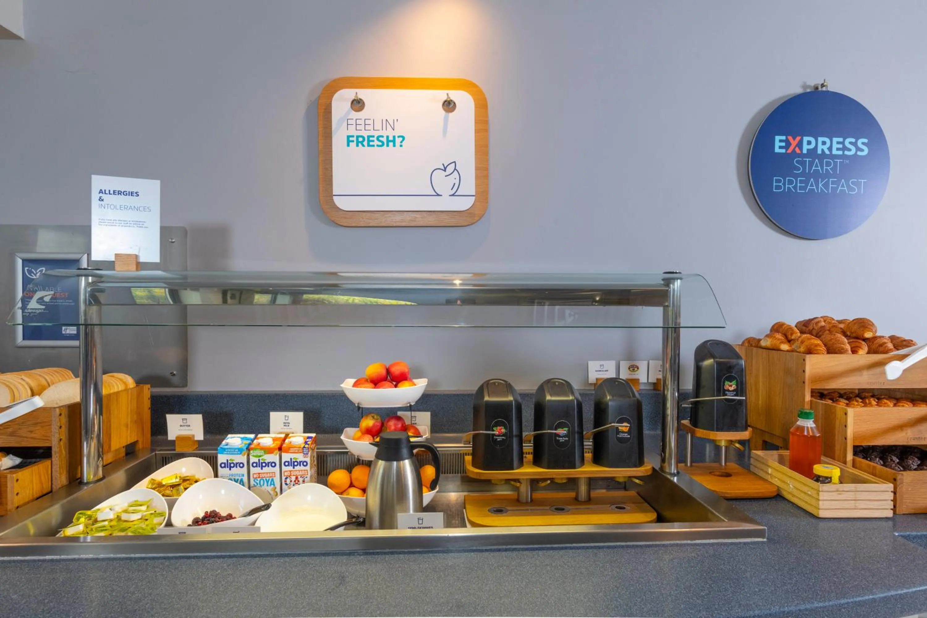 Buffet breakfast in Holiday Inn Express Droitwich Spa by IHG