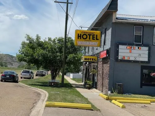 Dinosaur Hotel & Sam's Kitchen
