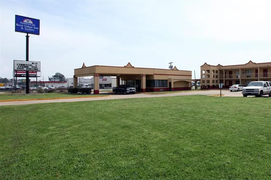 Facade/entrance in Americas Best Value Inn and Suites Greenwood Facade/entrance in Americas Best Value Inn and Suites Greenwood