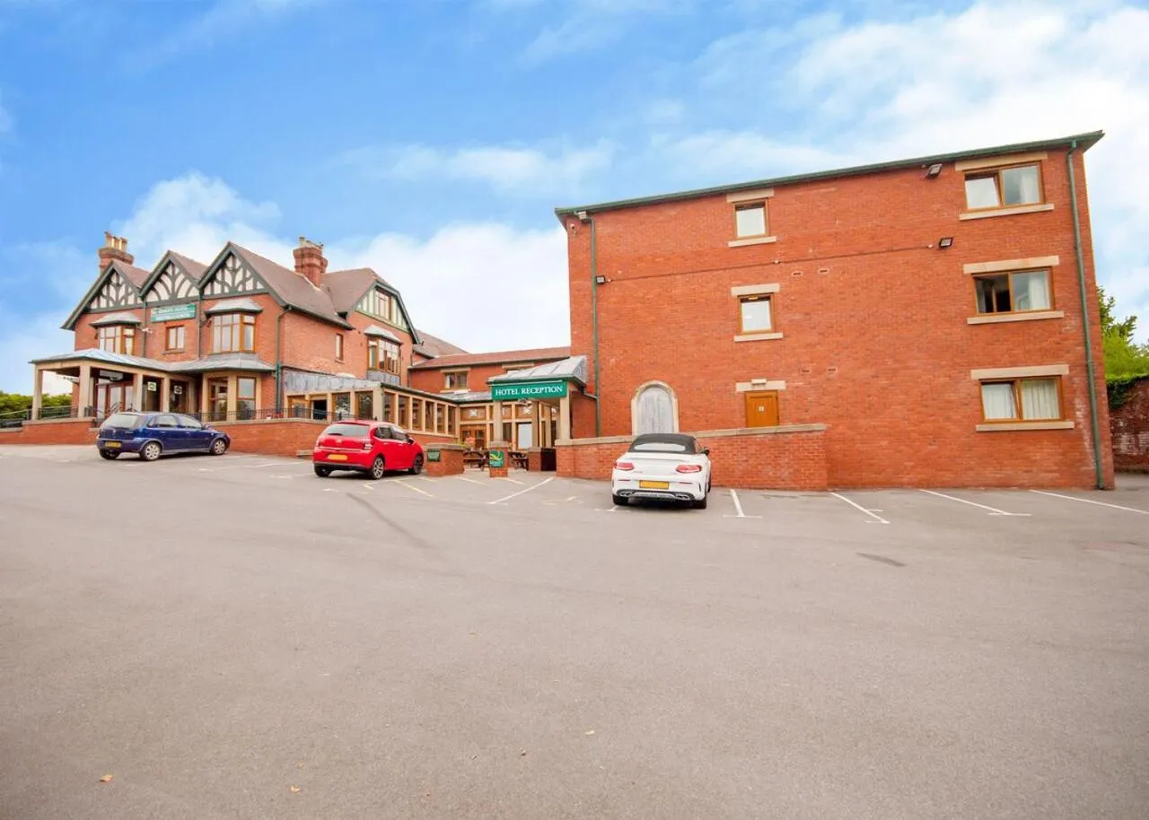 Property building in Staindrop Hotel