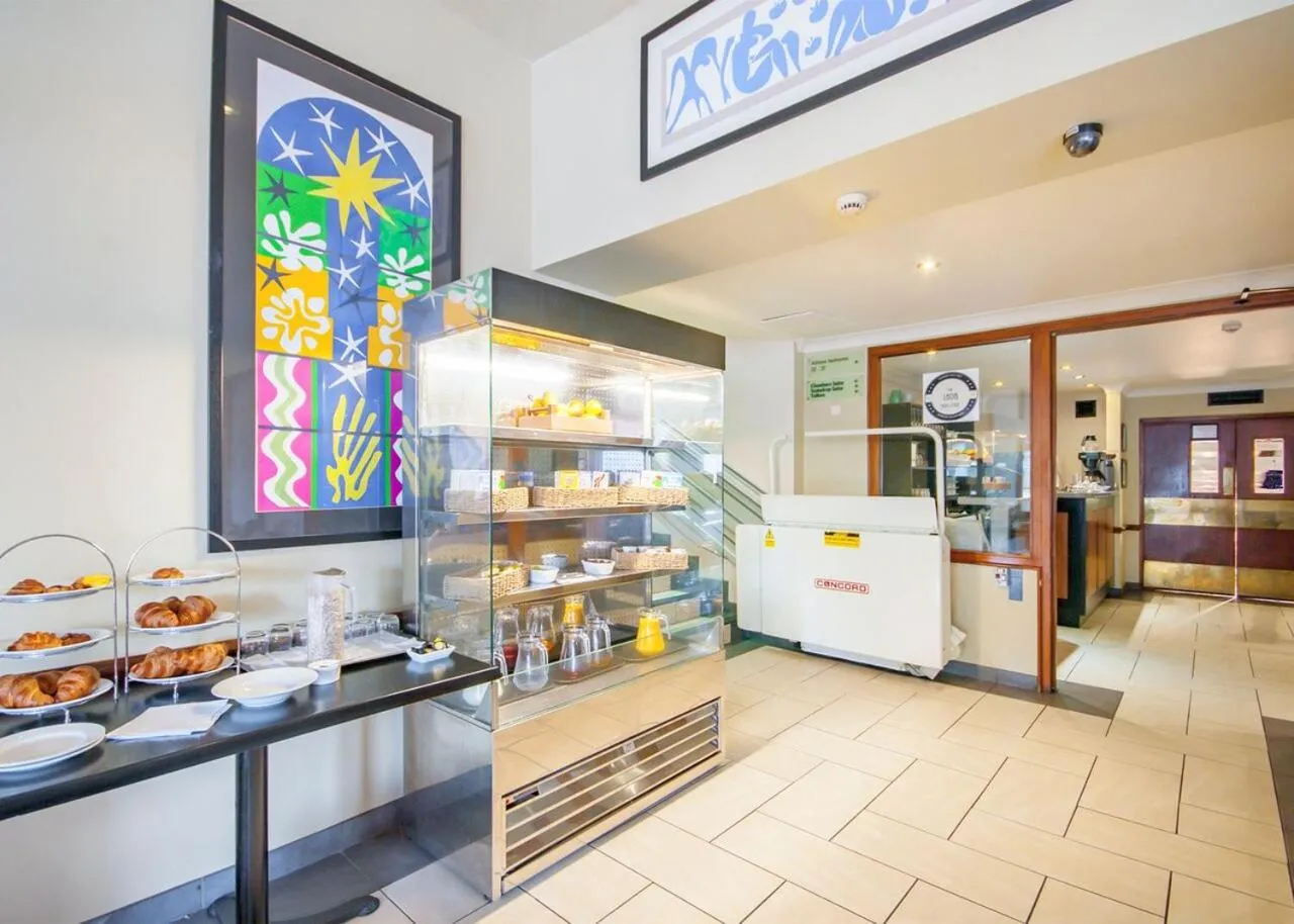 On-site shops in Staindrop Hotel