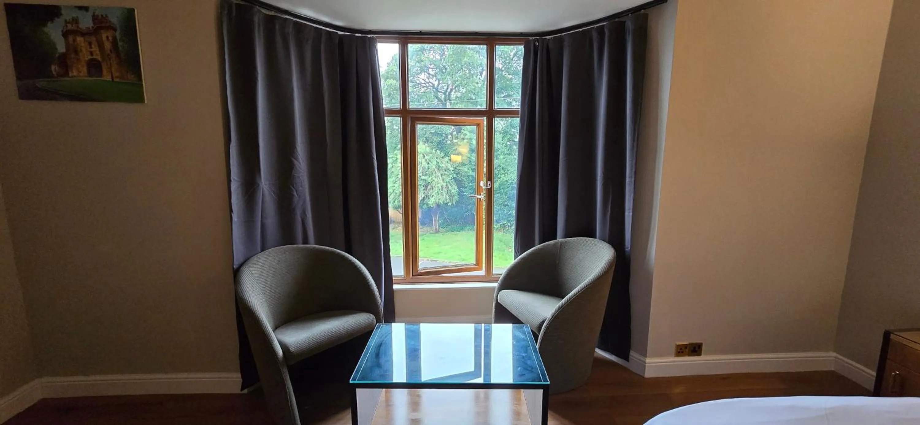 Living room, Bed in Staindrop Hotel