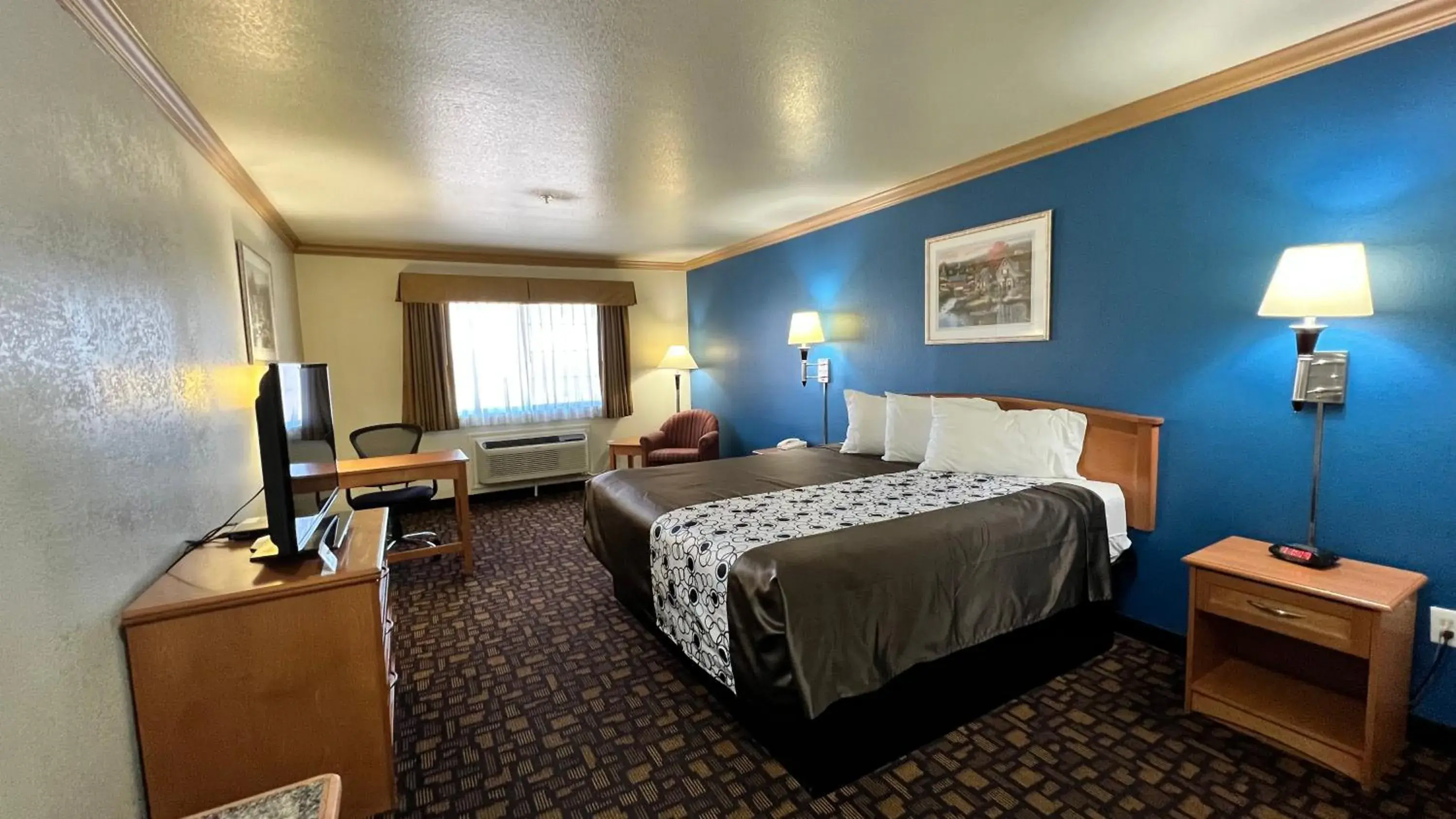 Photo of the whole room, Bed in Velkommen Inn Photo of the whole room, Bed in Velkommen Inn