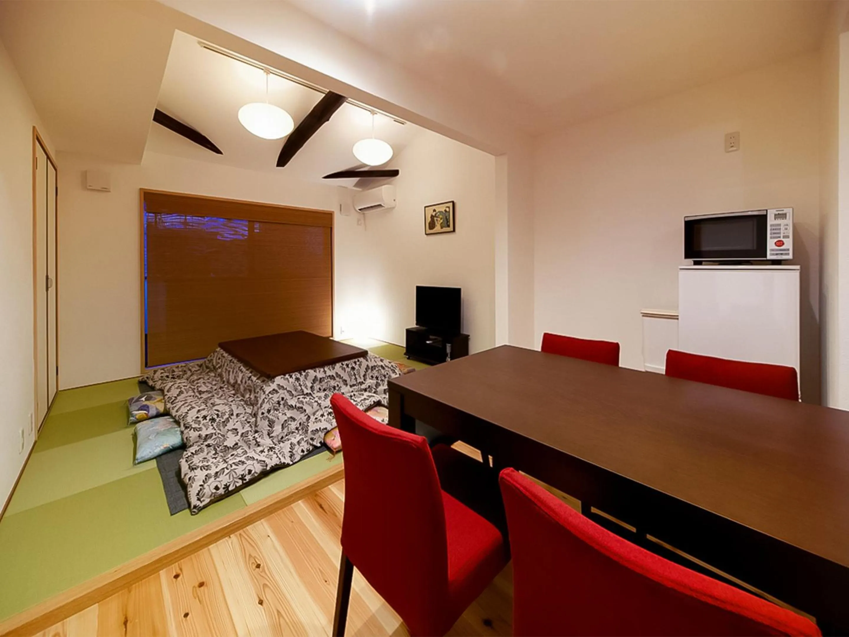 Living room, Bed in Aya inn Karasuma gojo