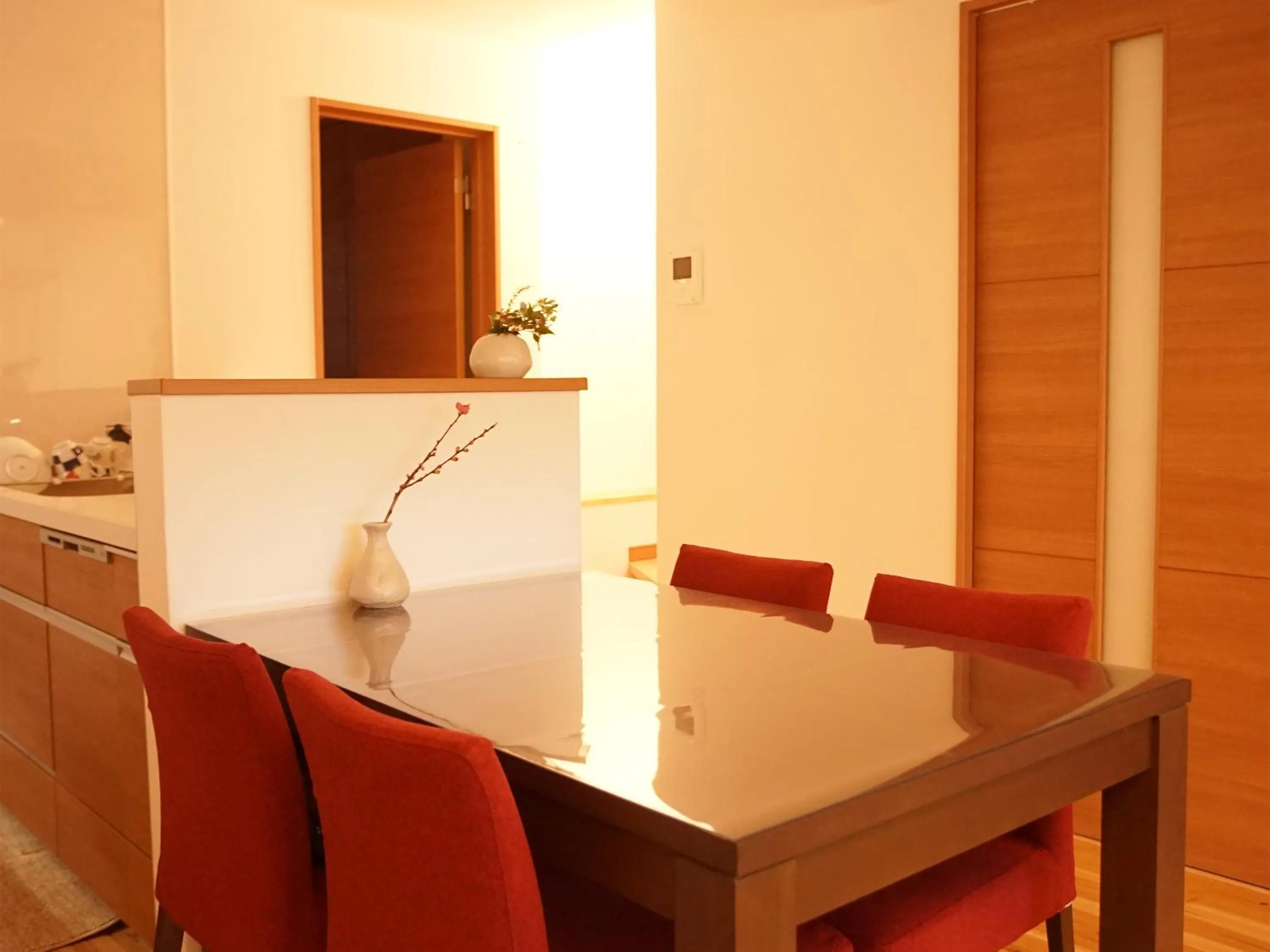 Dining area in Aya inn Karasuma gojo