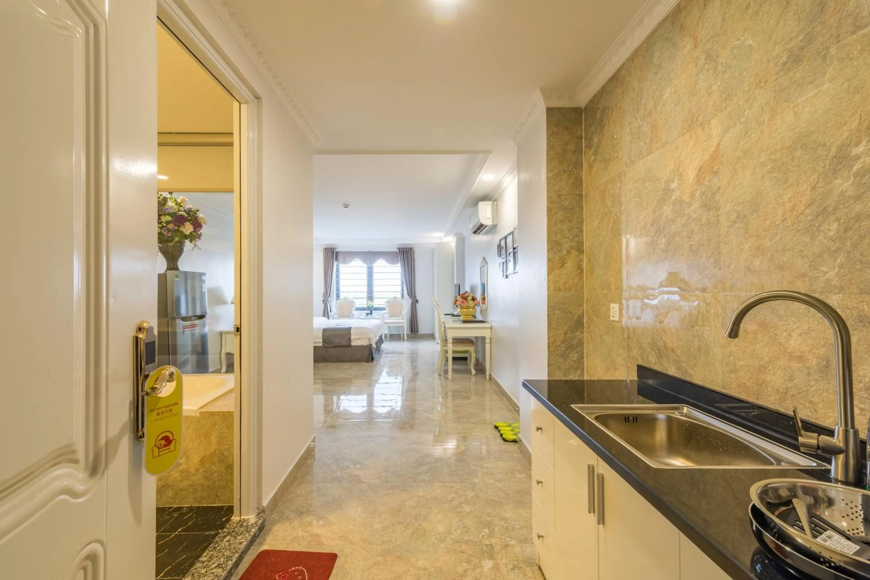 Kitchen or kitchenette in Tan An Palace