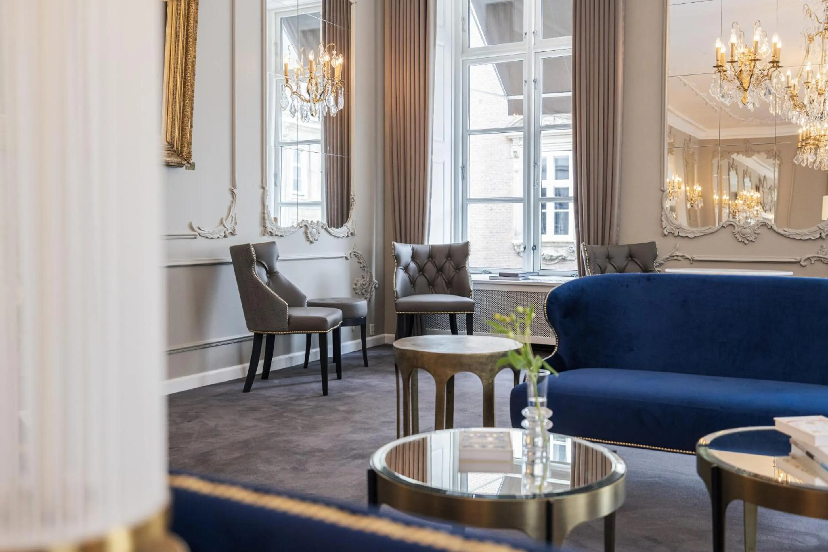 Lounge or bar in Phoenix Copenhagen