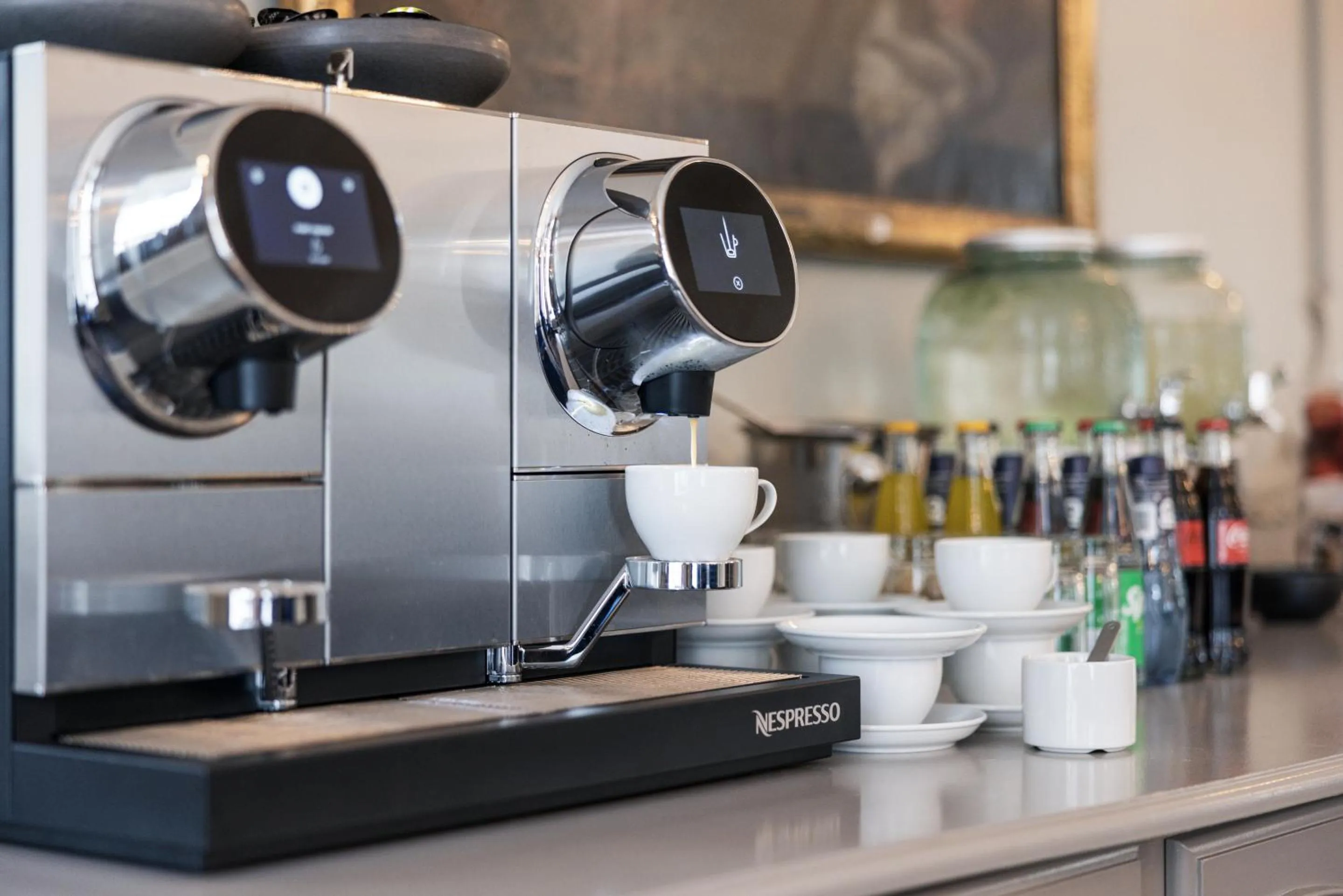 Lounge or bar in Phoenix Copenhagen