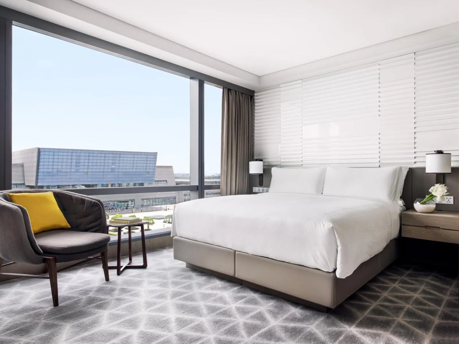 Bed in Cordis Shanghai Hongqiao (Langham Hospitality Group)