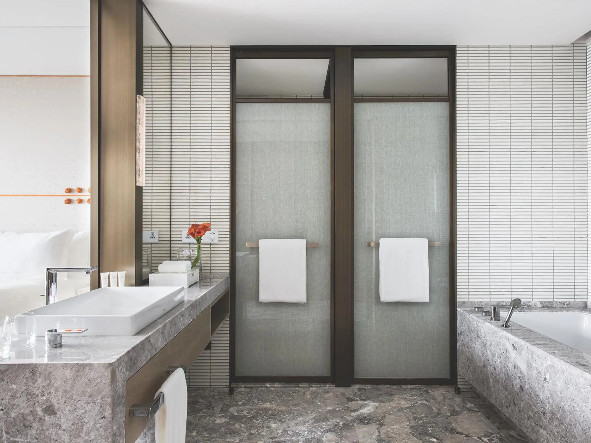 Toilet, Bed in Cordis Shanghai Hongqiao (Langham Hospitality Group)