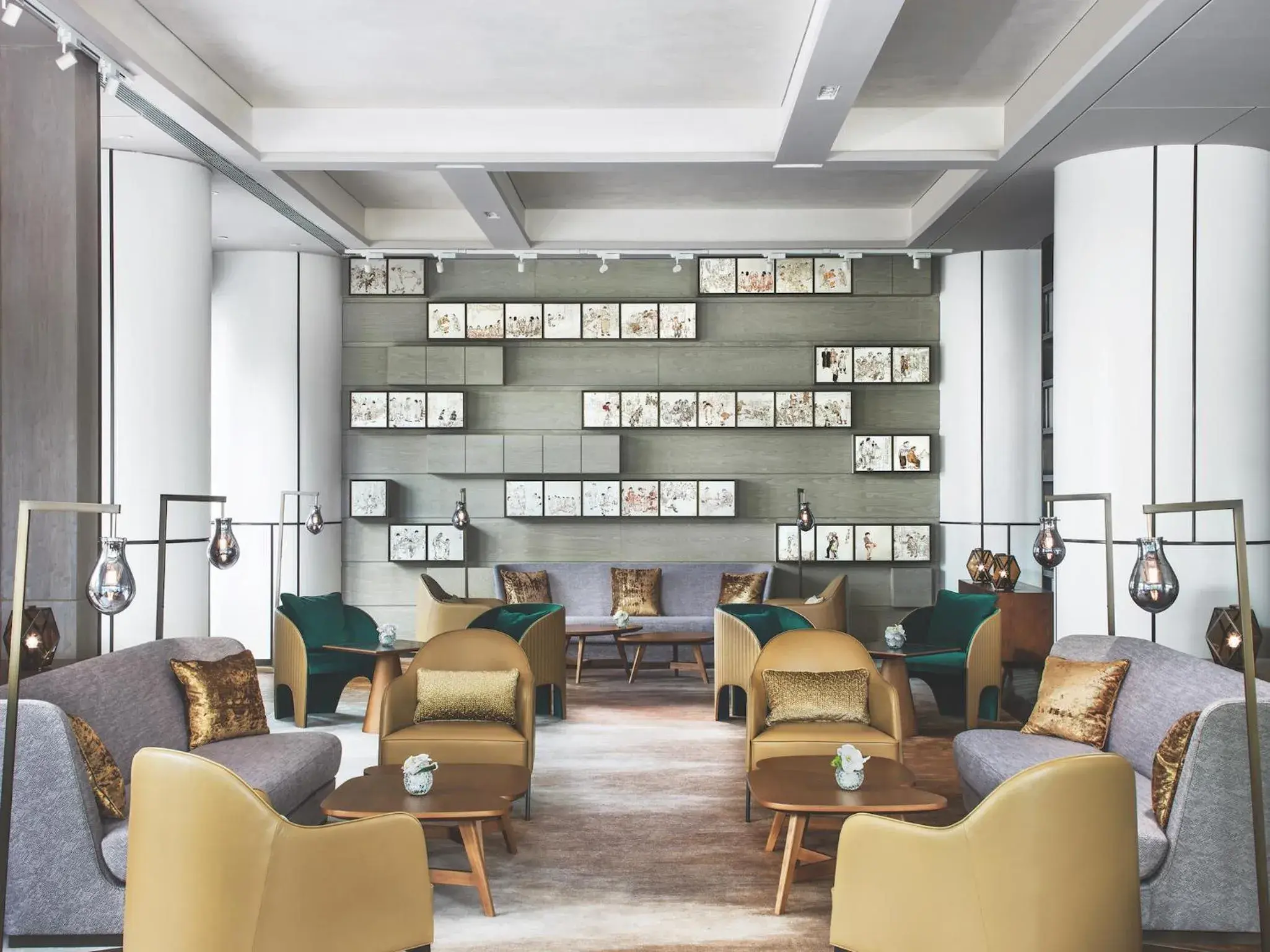 Lounge or bar in Cordis Shanghai Hongqiao (Langham Hospitality Group) Lounge or bar in Cordis Shanghai Hongqiao (Langham Hospitality Group)