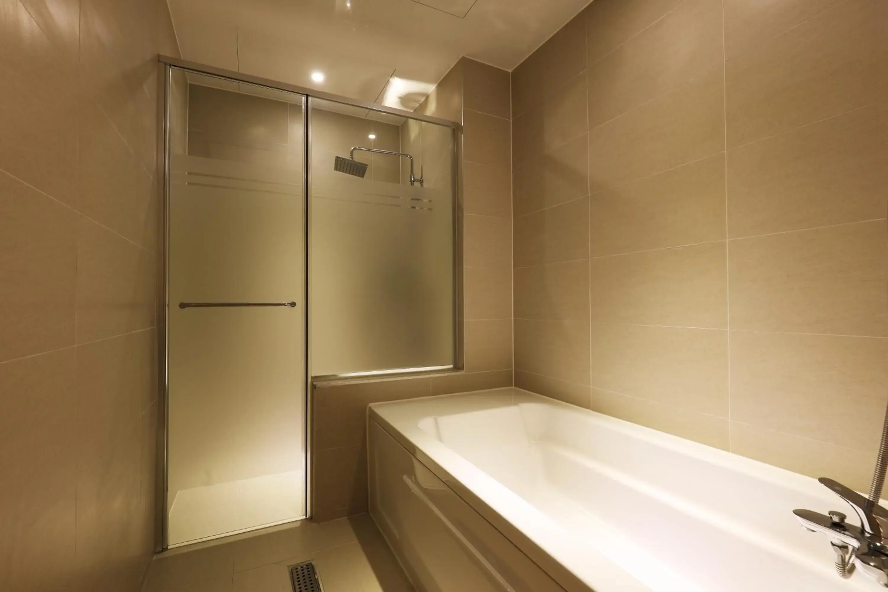 Deluxe Twin Room in Bucheon SR Hotel Deluxe Twin Room in Bucheon SR Hotel