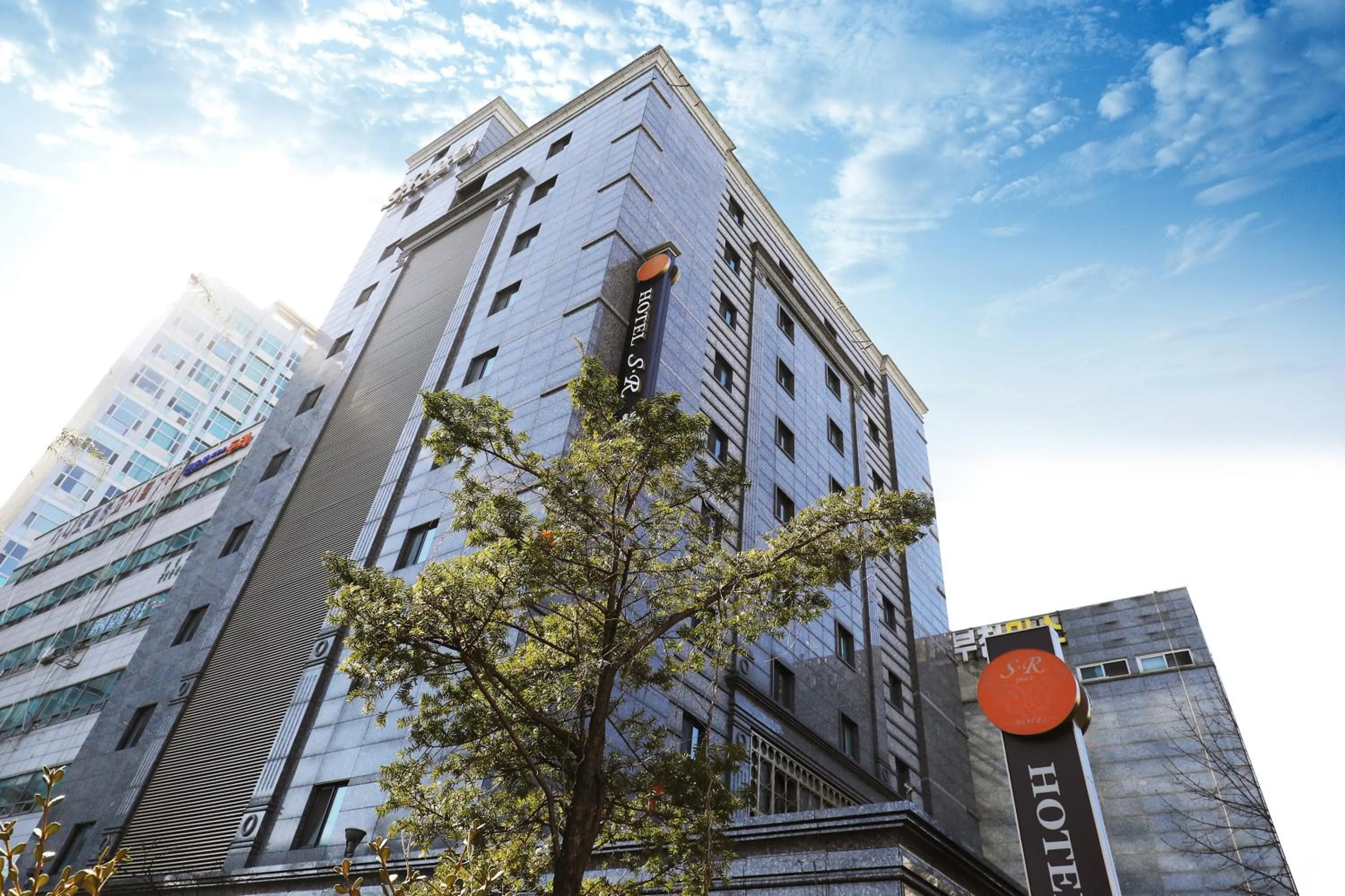 Property building in Bucheon SR Hotel